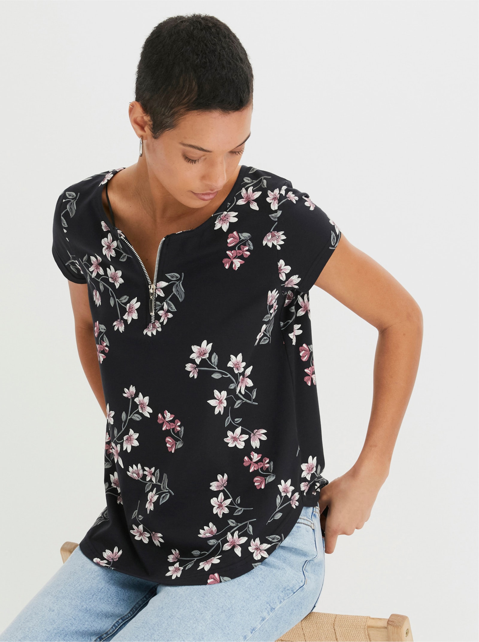 3/4-Arm-Shirt in floralem Dessin - schwarz-hortensie-bedruckt