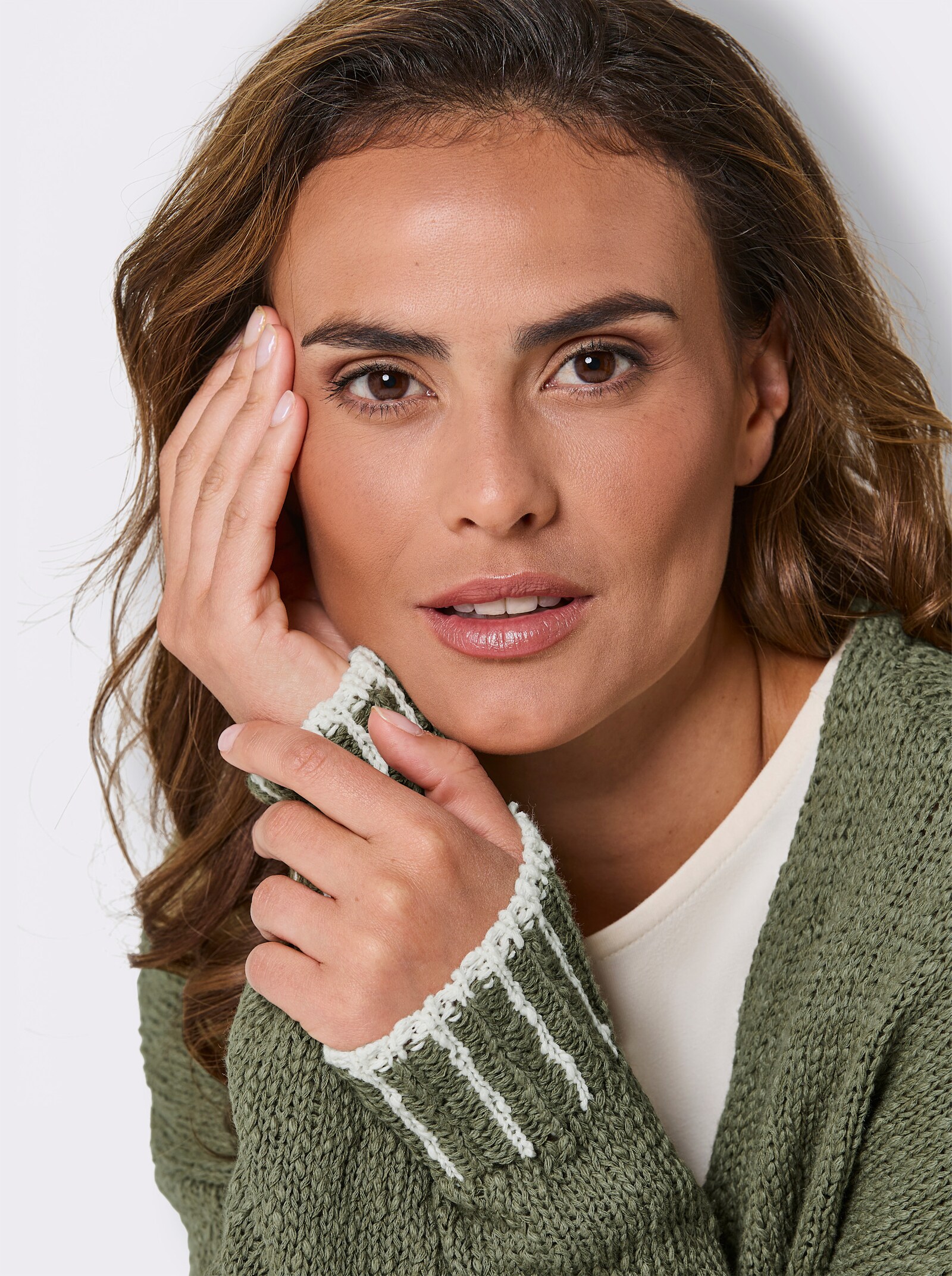 CREATION L PREMIUM Strickjacke mit Kontrast-Streifen - khaki
