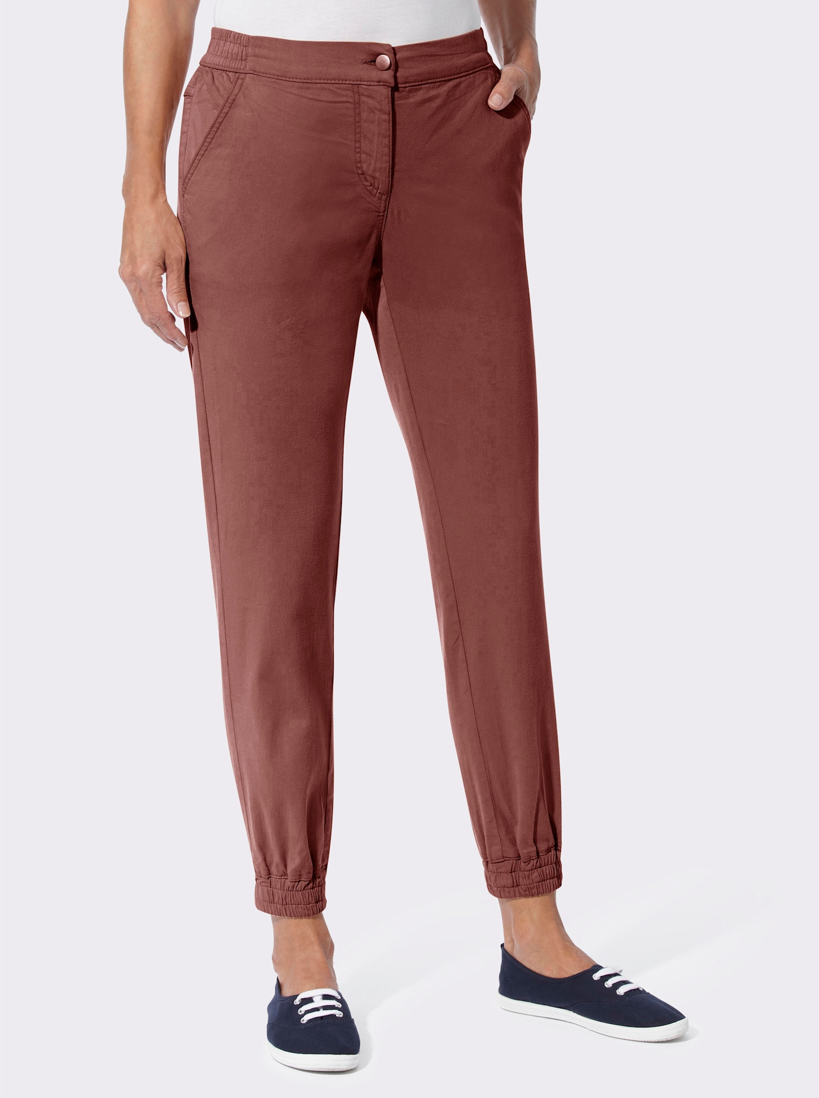 Hose mit elastischen Beinabschlüssen - rotbraun