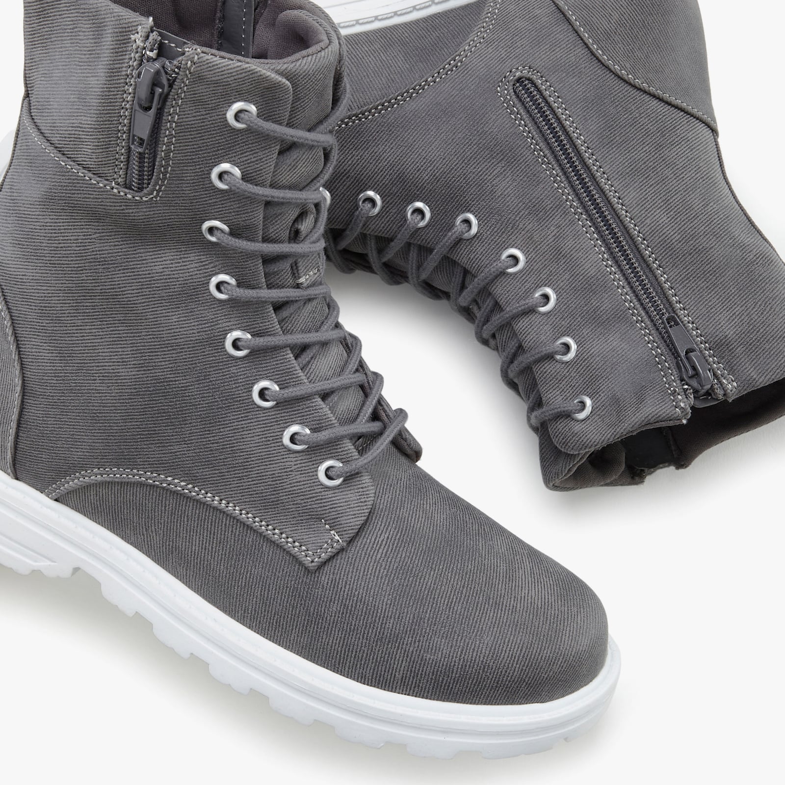 LASCANA Stiefelette - grau