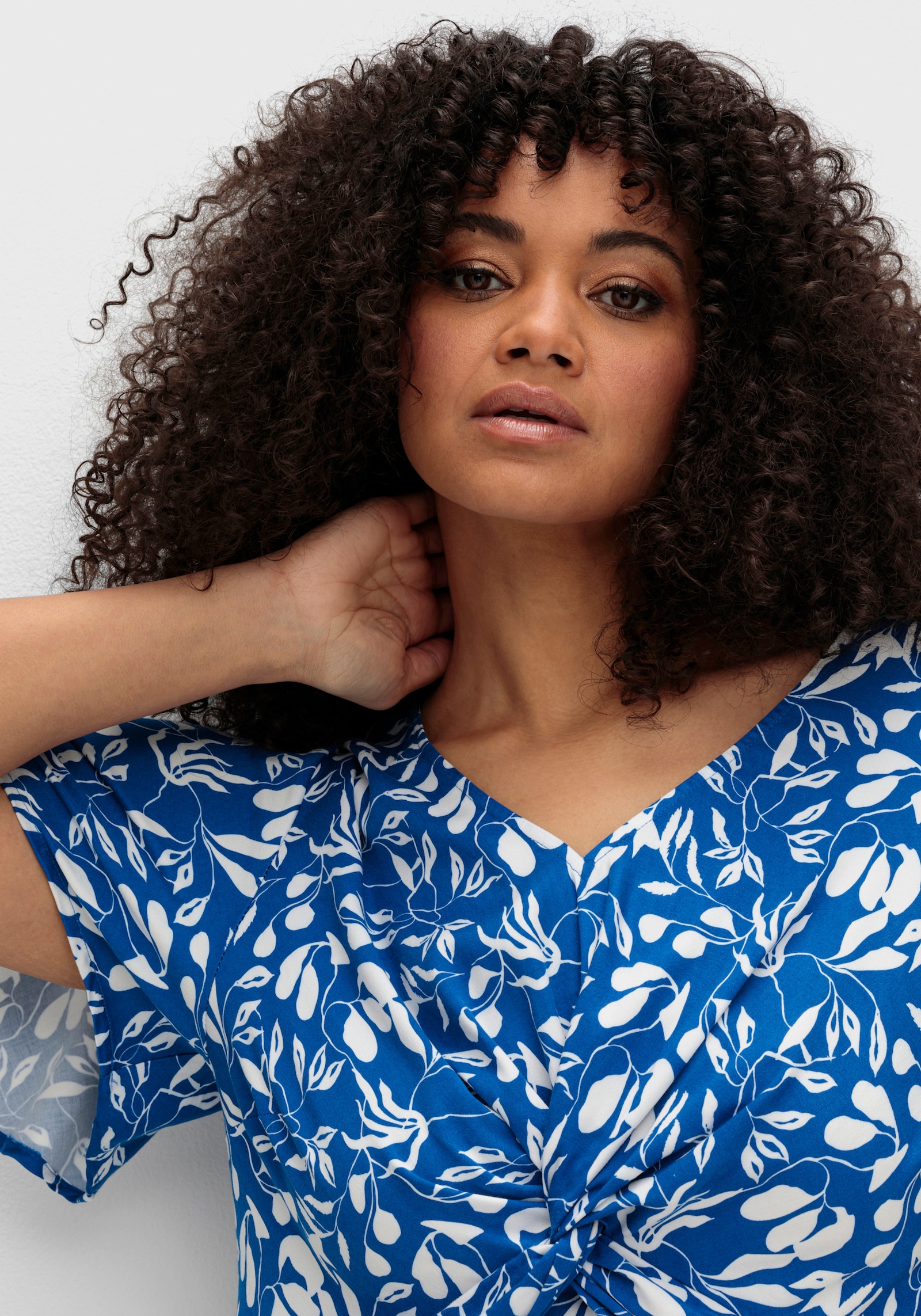 sheego Tunika mit Flügelärmeln - kobalt-gemustert