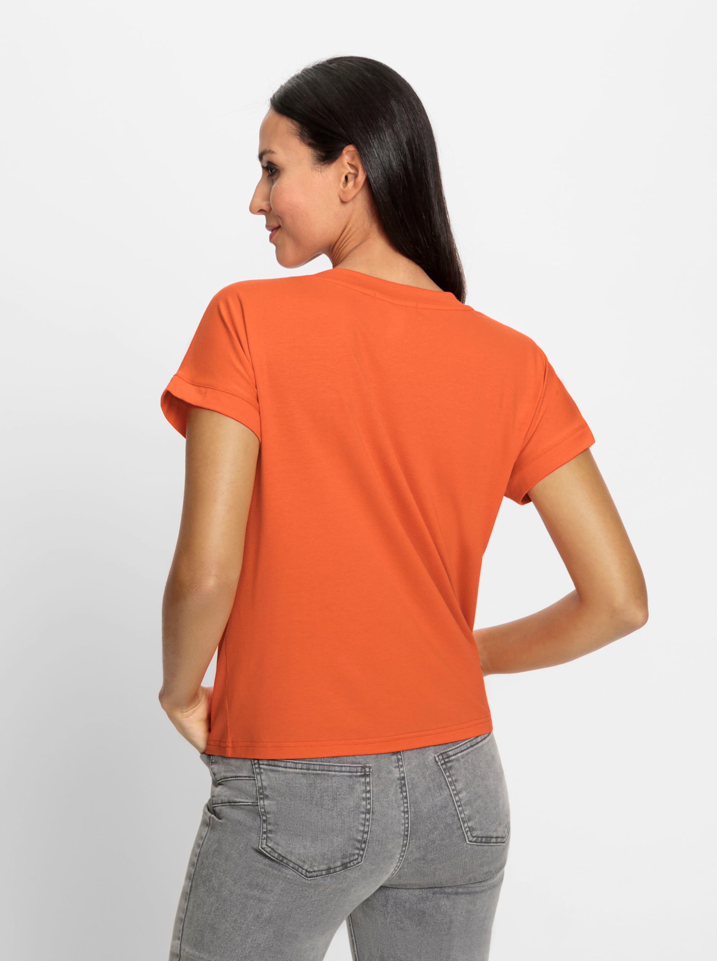 RUNDHALSAUSSCHNITT günstig Kaufen-Shirt in orange von heine. Shirt in orange von heine <![CDATA[Shirt Mit effektvollem 3-D-Print. Rundhalsausschnitt und Kurzarm. Überschnittene Schultern.]]>. 