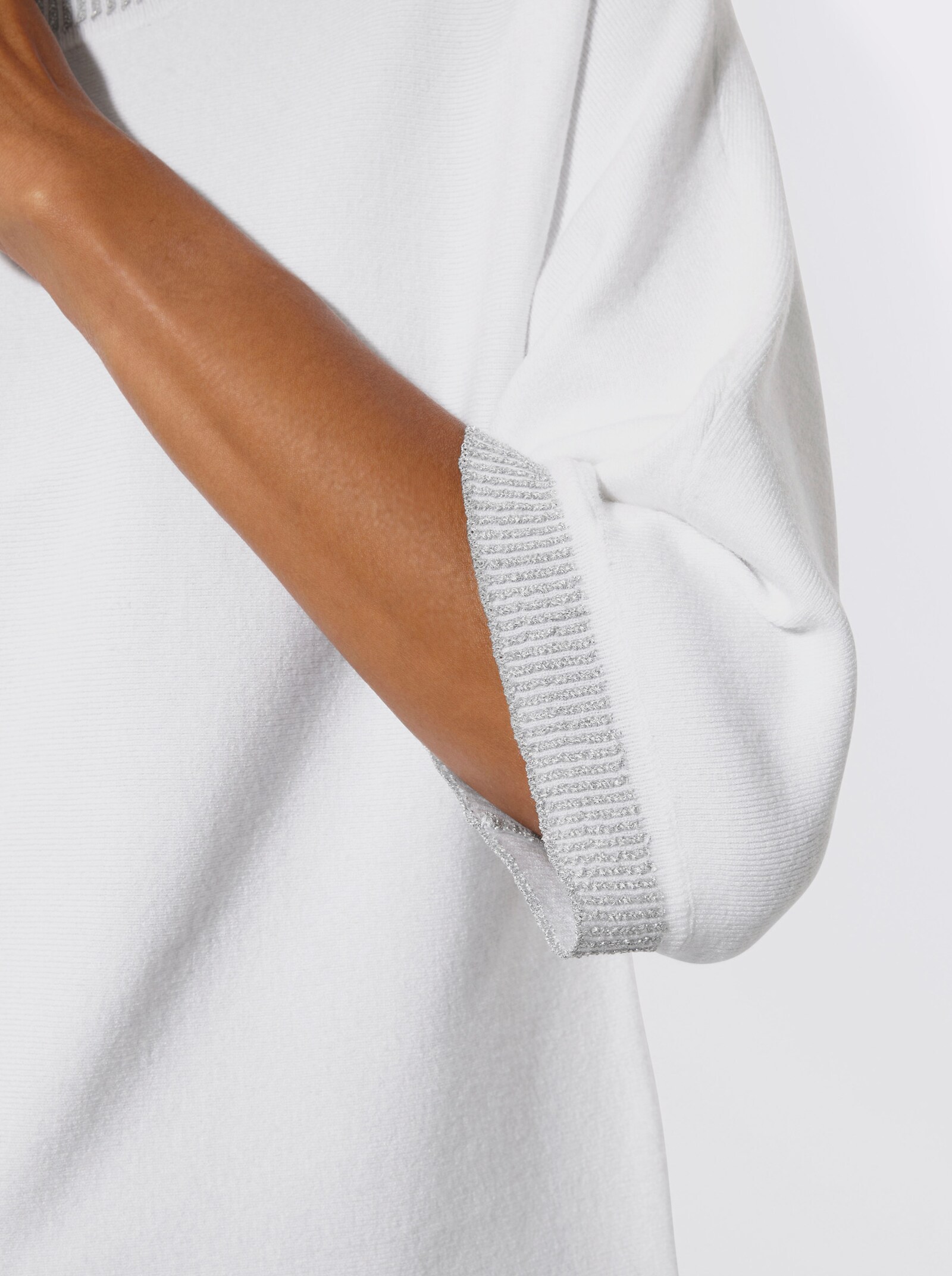 Fledermauspullover mit Glanzgarn - ecru