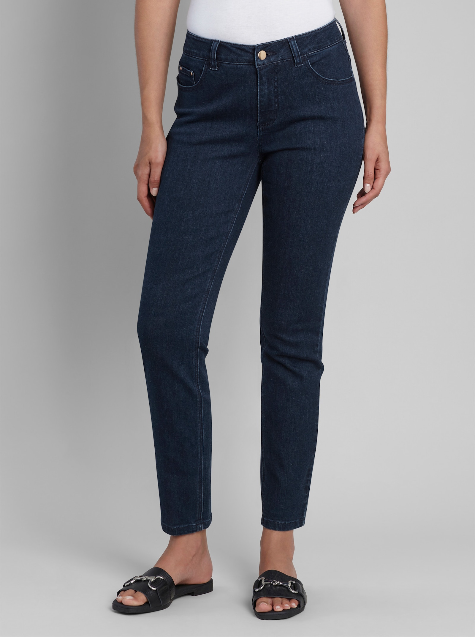 heine 5-Pocket-Jeans mit dezenter Waschung - dark denim