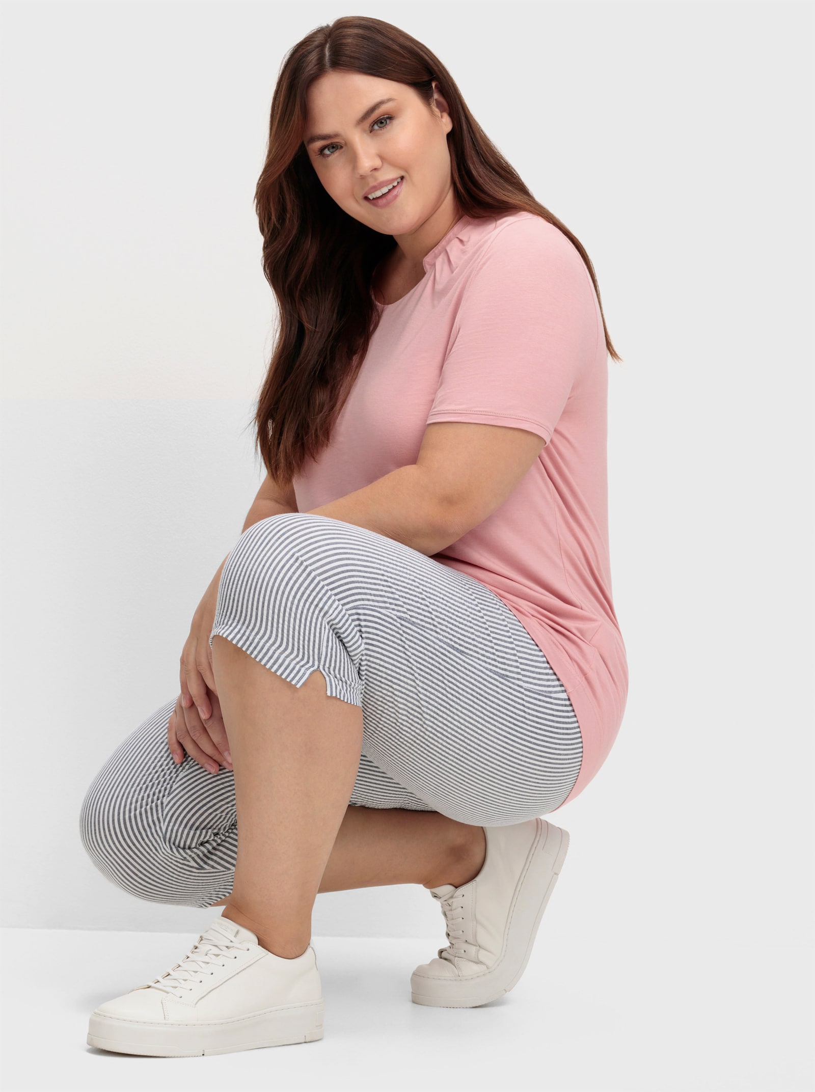 Caprihose aus Seersucker, gestreift - dunkelblau-gestreift