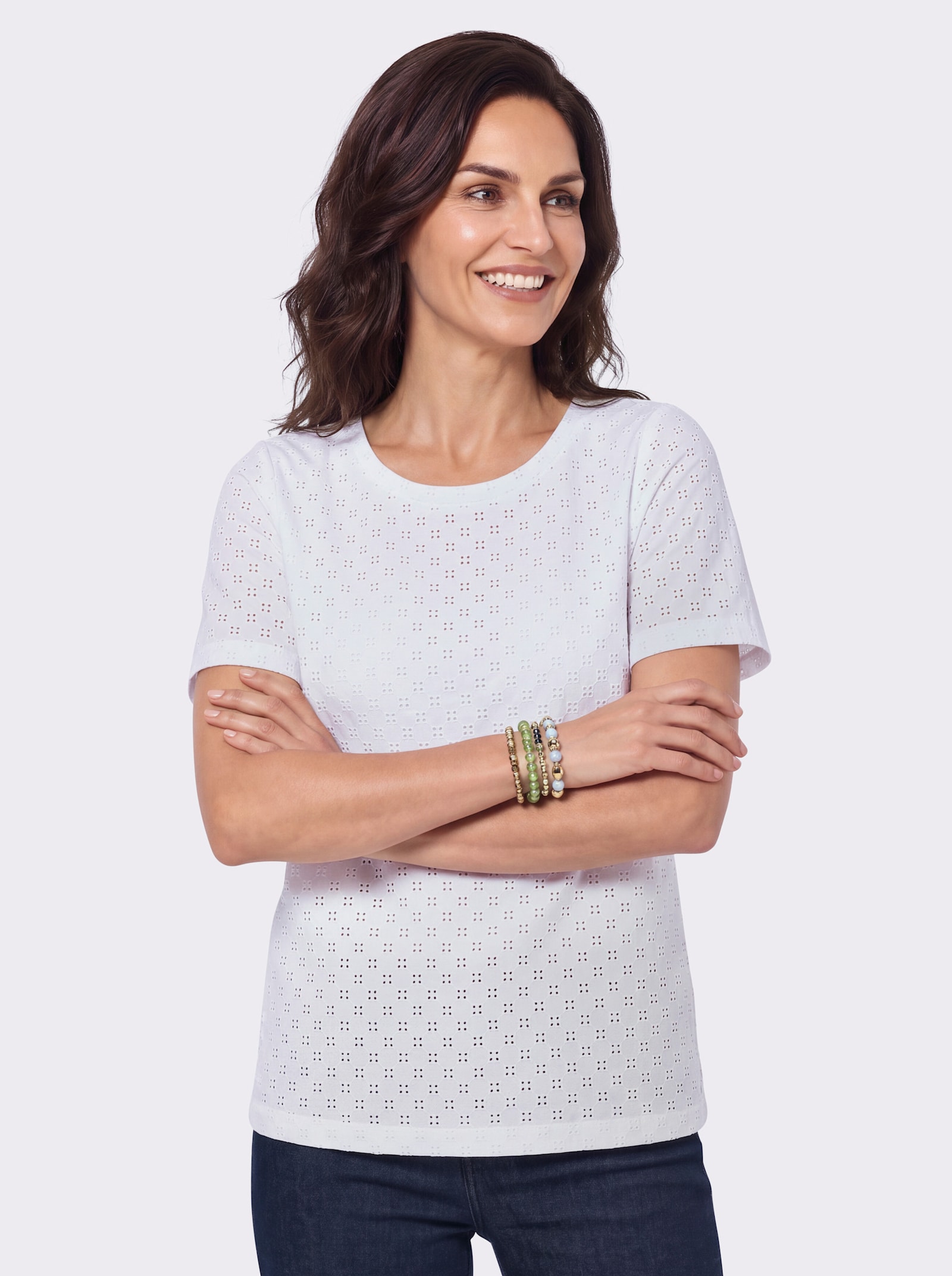 Rundhalsshirt mit Loch-Stickerei - weiß