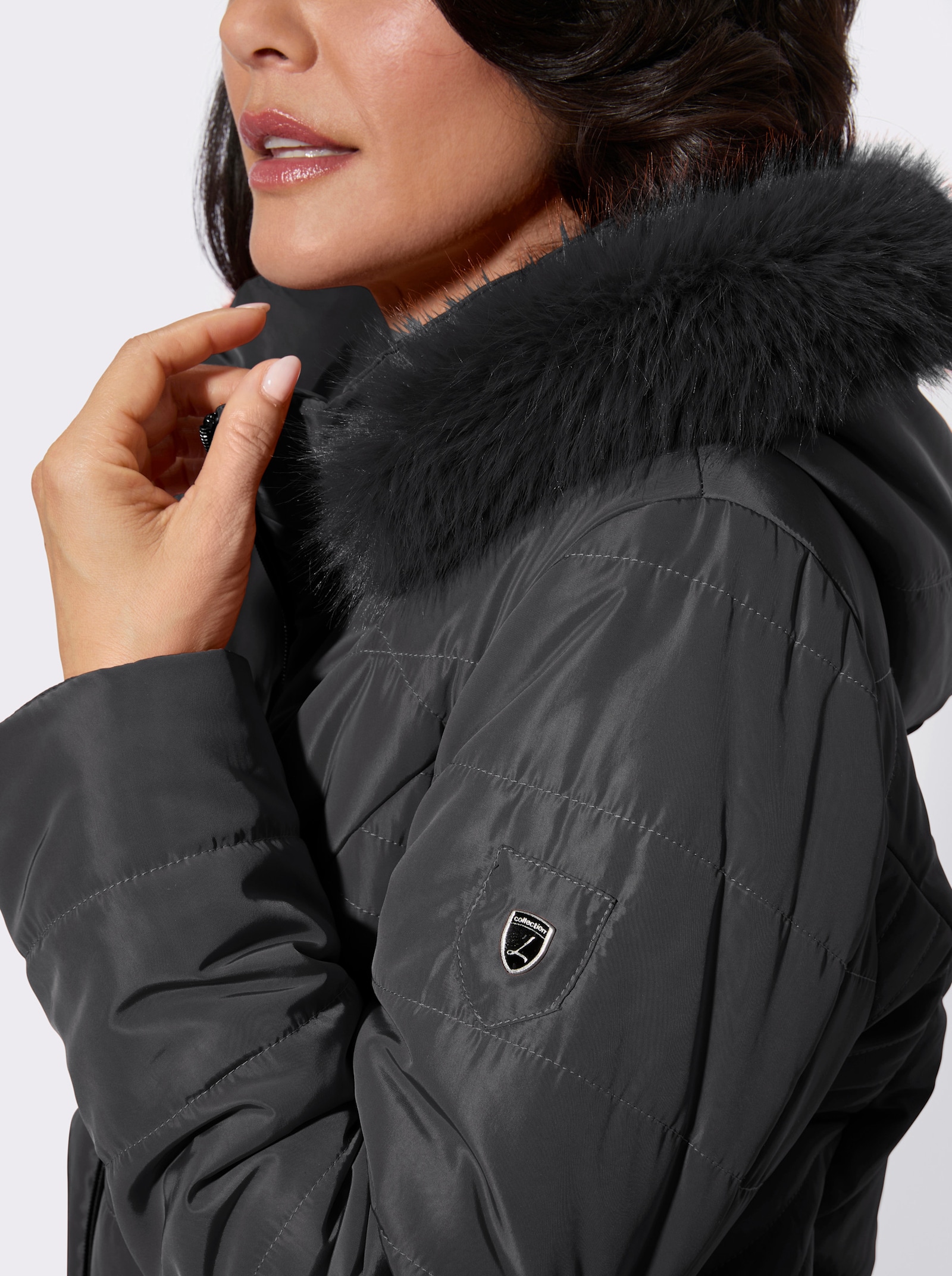 Longjacke mit abnehmbarer Kapuze - schwarz