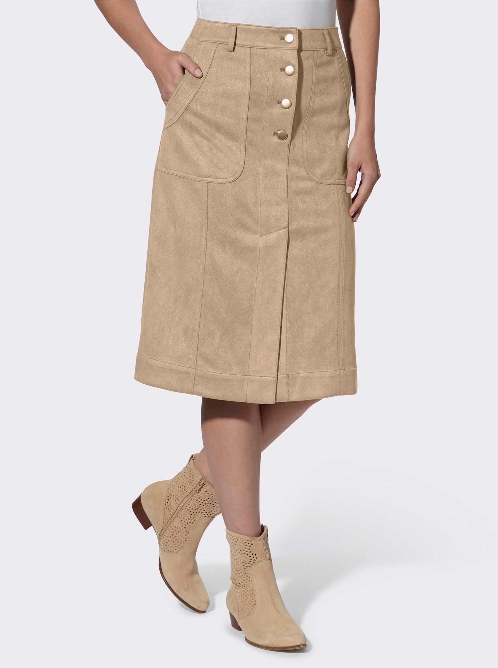 Lederimitatrock mit goldfarbenen Knöpfen - beige