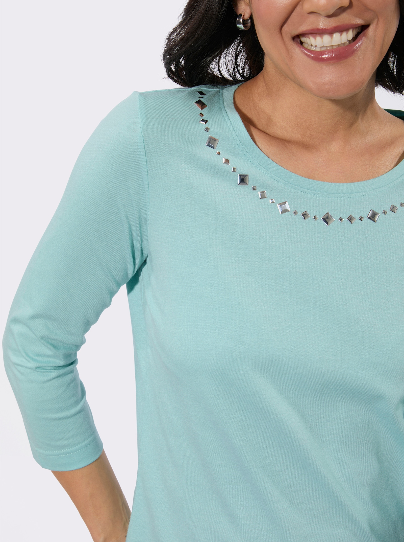 Rundhalsshirt mit Ziersteinchen - mint