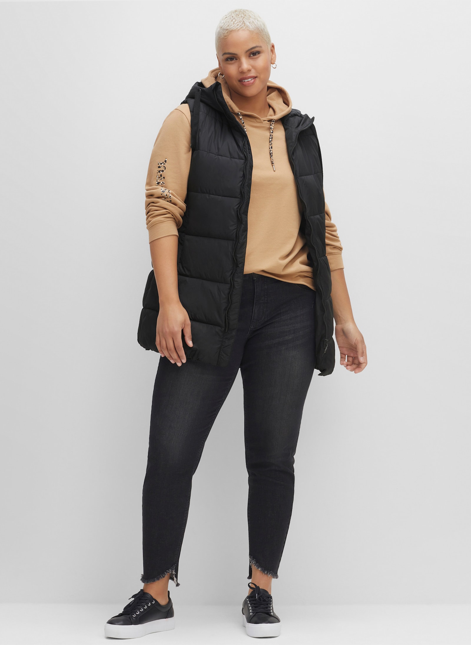 sheego Steppweste in A-Linie - schwarz