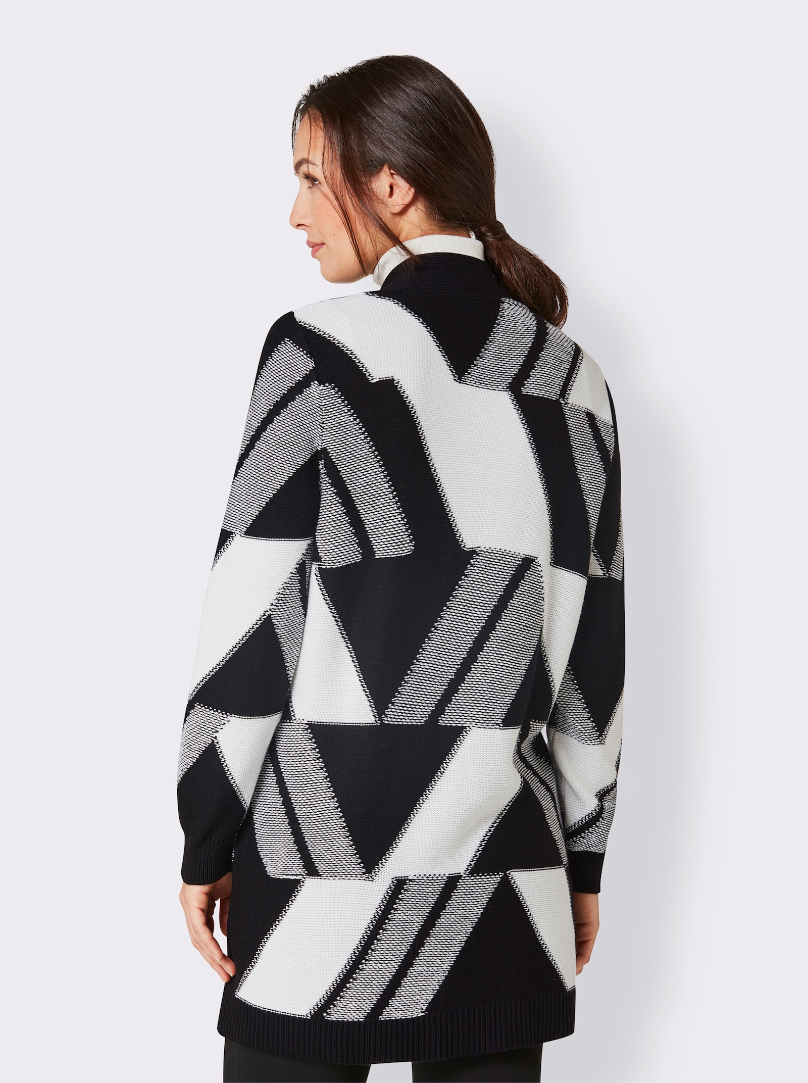 CREATION L PREMIUM Longstrickjacke im grafischen Intarsien-Muster - schwarz-weiß-gemustert