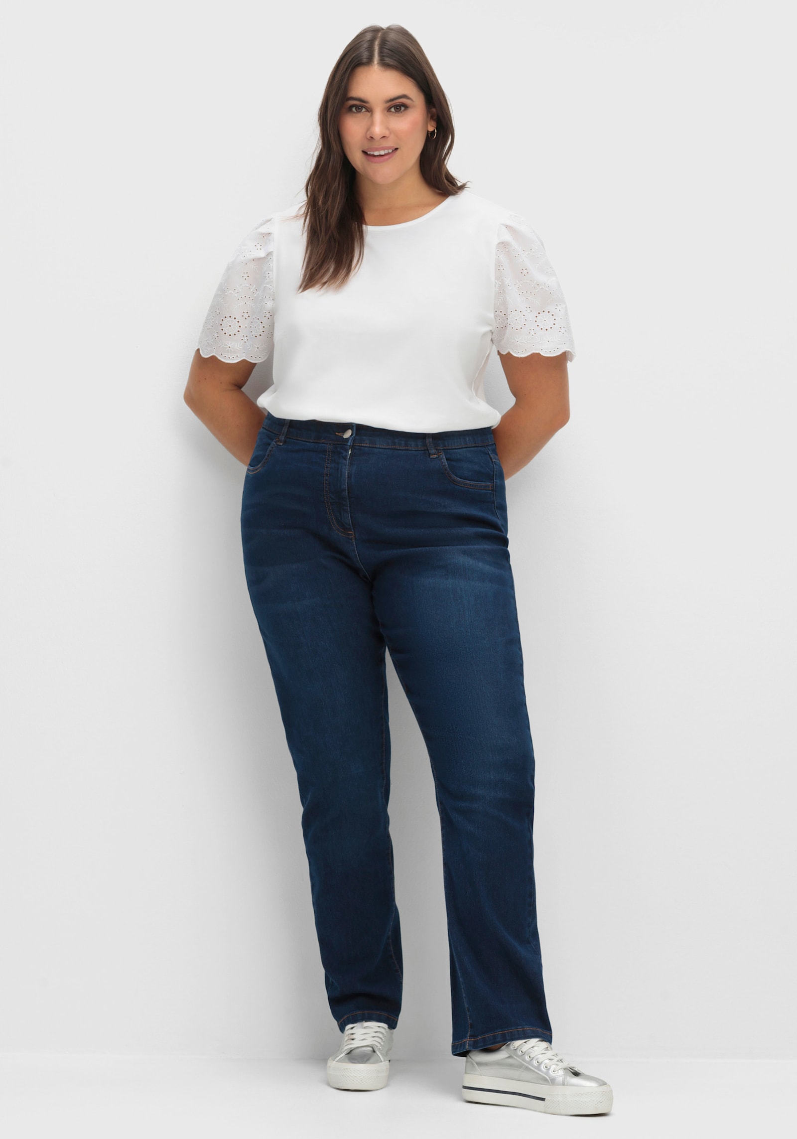High-waist-Jeans mit innenliegendem Dehnbund - dark blue