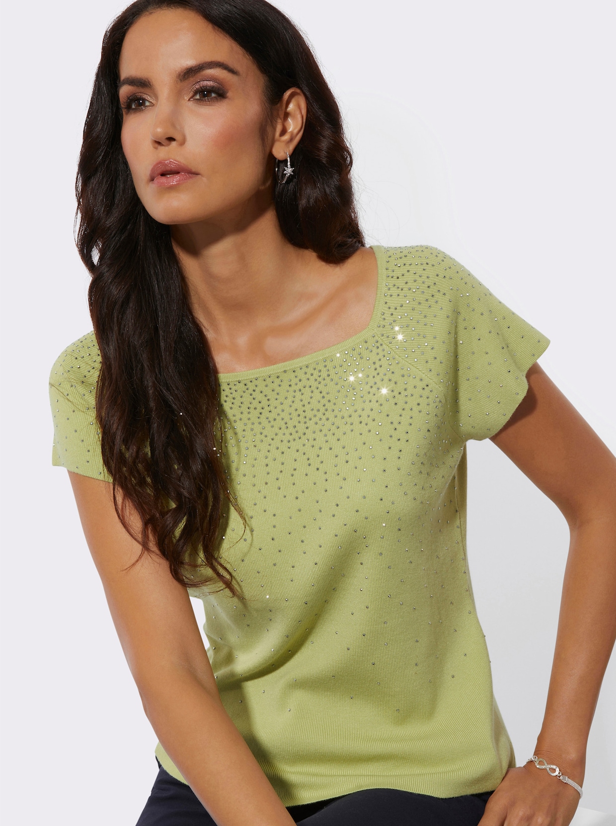 Kurzarmpullover mit Schmucksteinchen - pistazie