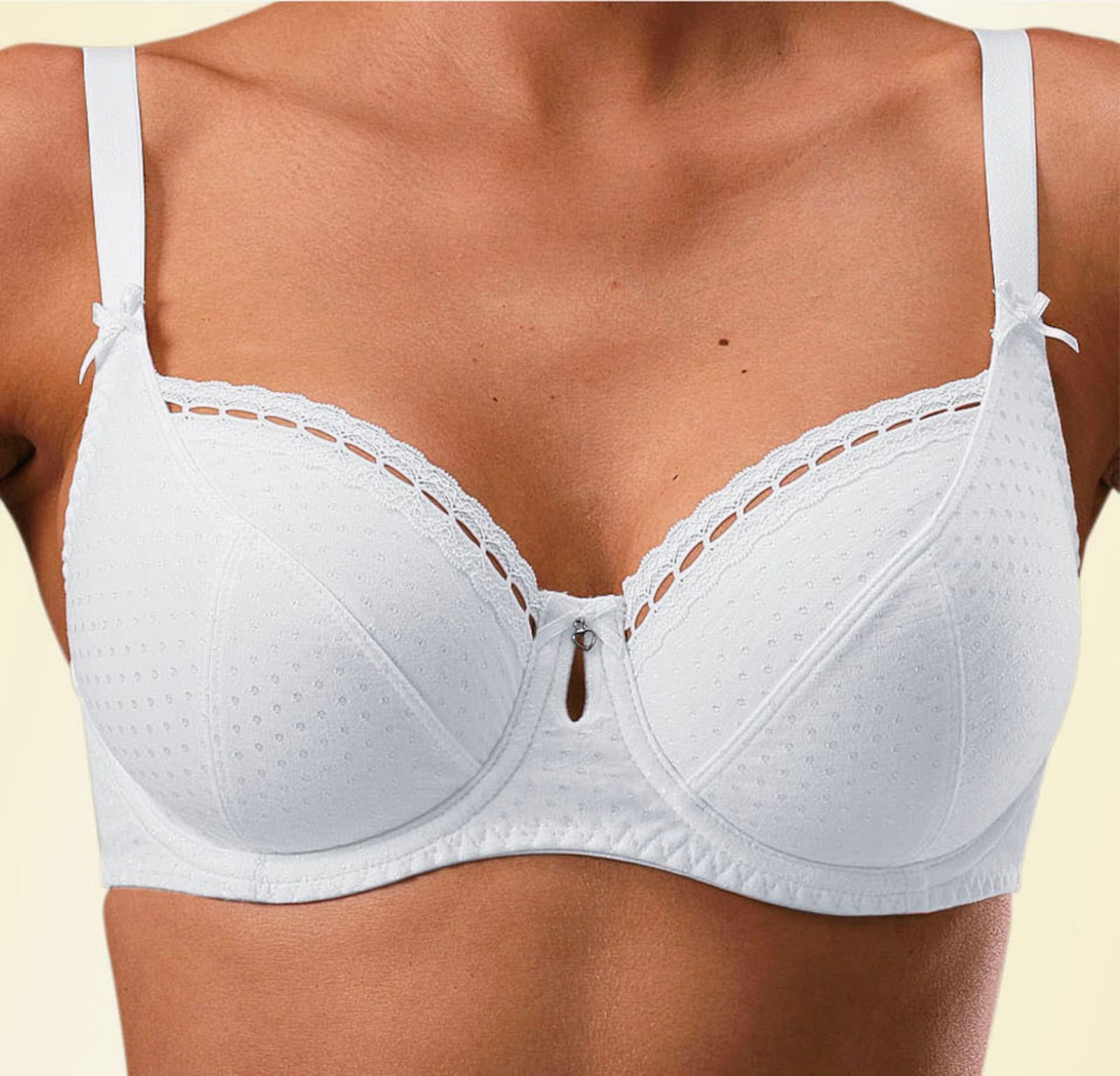 petite fleur Beugelbeha - poudre+wit