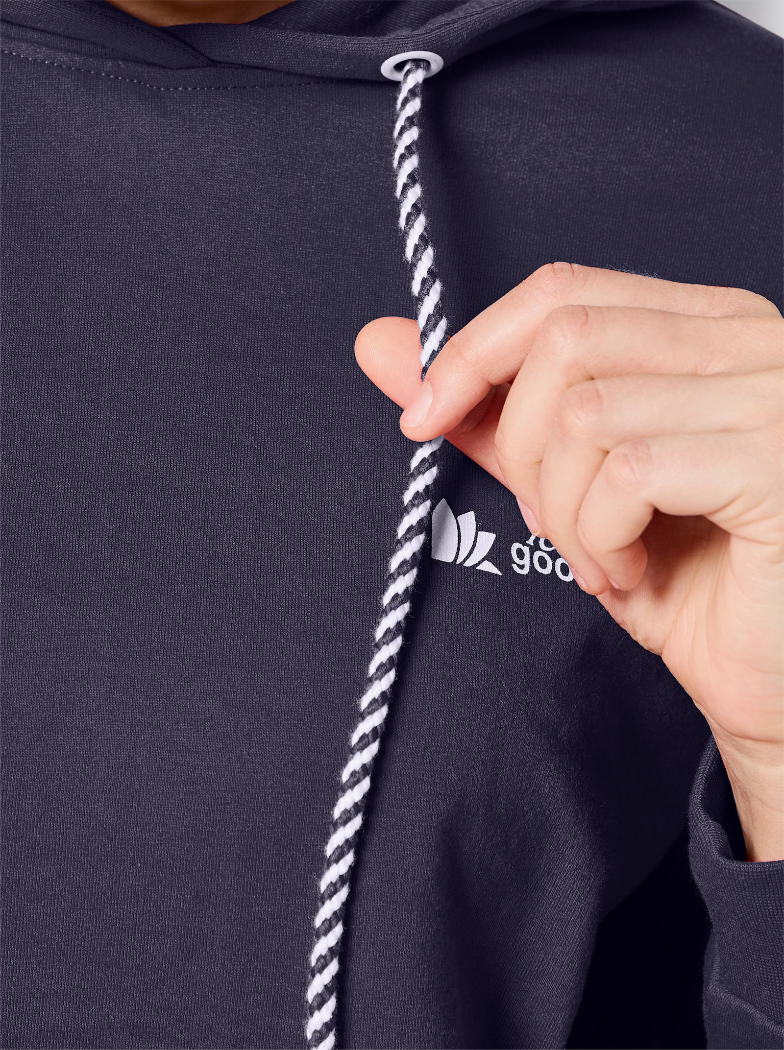 Sweatshirt mit überschnittenen Schultern - marine-weiß