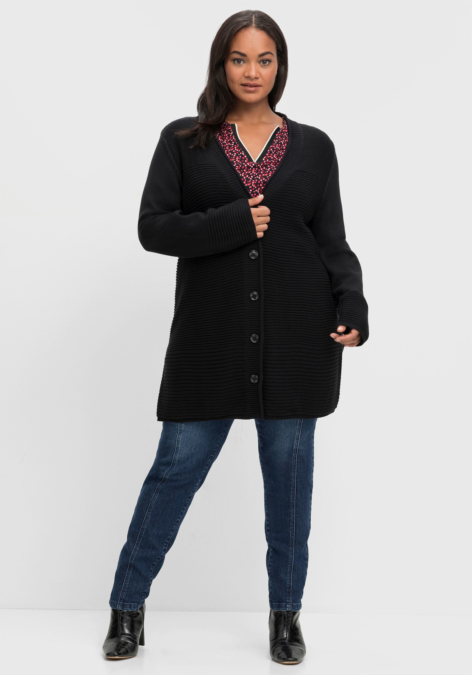 sheego Lang vest in structuurmix - zwart