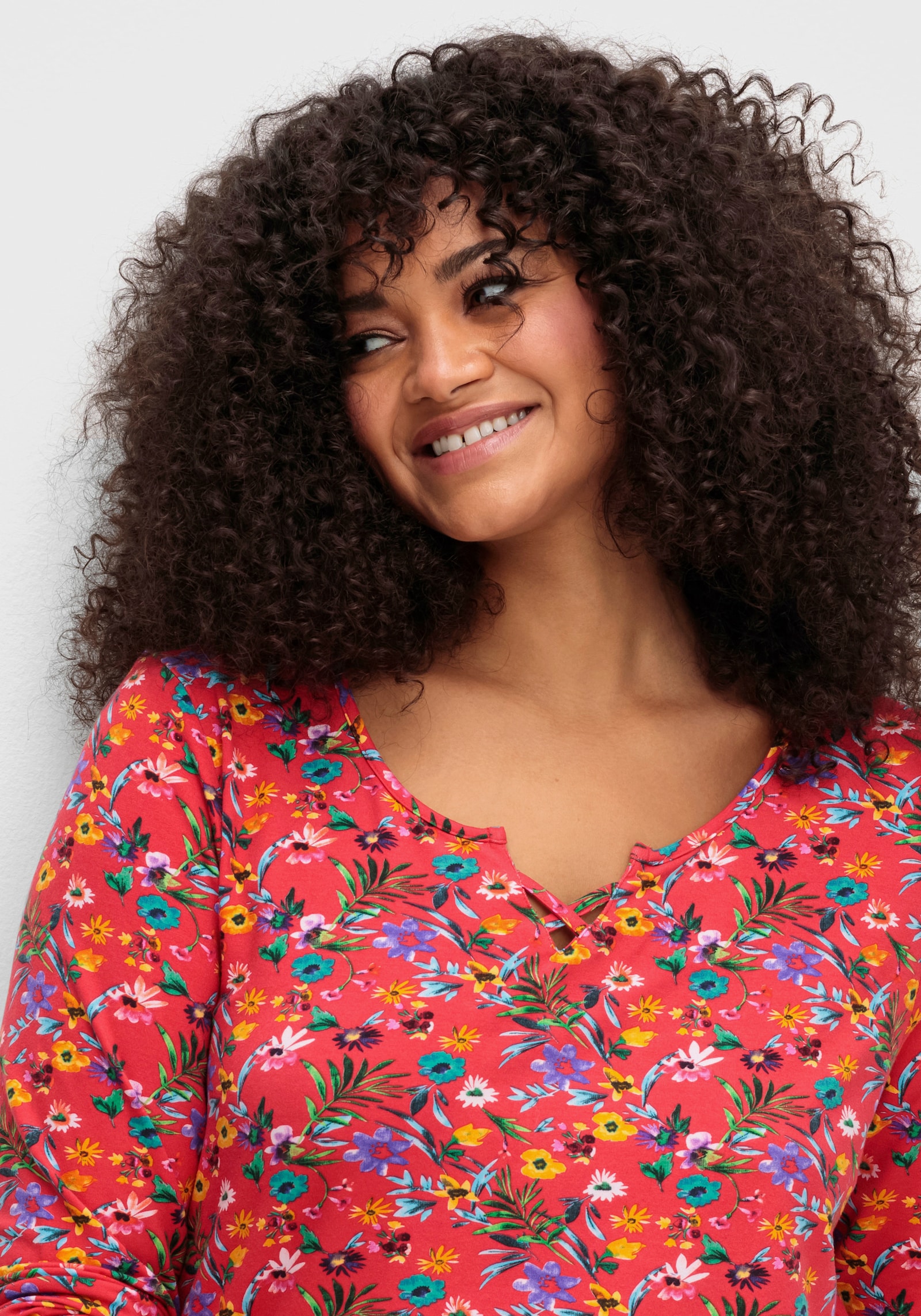 sheego by Joe Browns Lang shirt met bloemenprint - rood gedessineerd