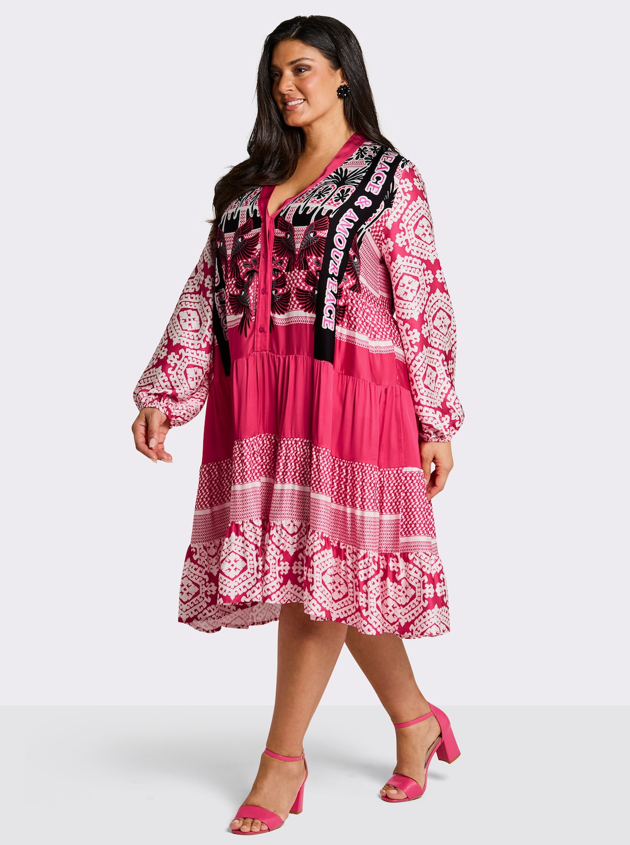 sheego loves miss goodlife Stufenkleid in Knielänge - hummer-schwarz-bedruckt