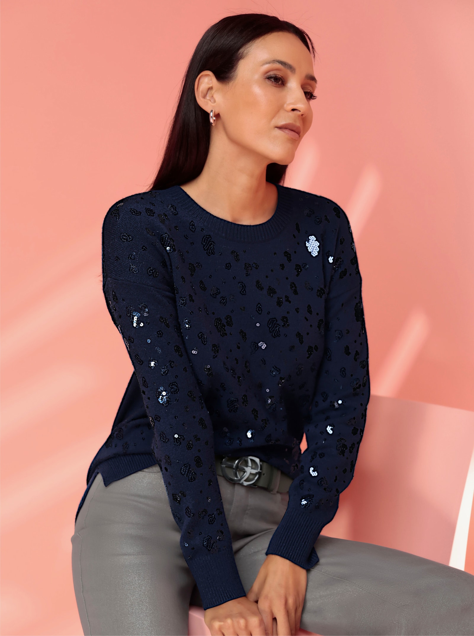 heine Langarm-Pullover mit Pailletten-Verzierung - marine-metallicfarben