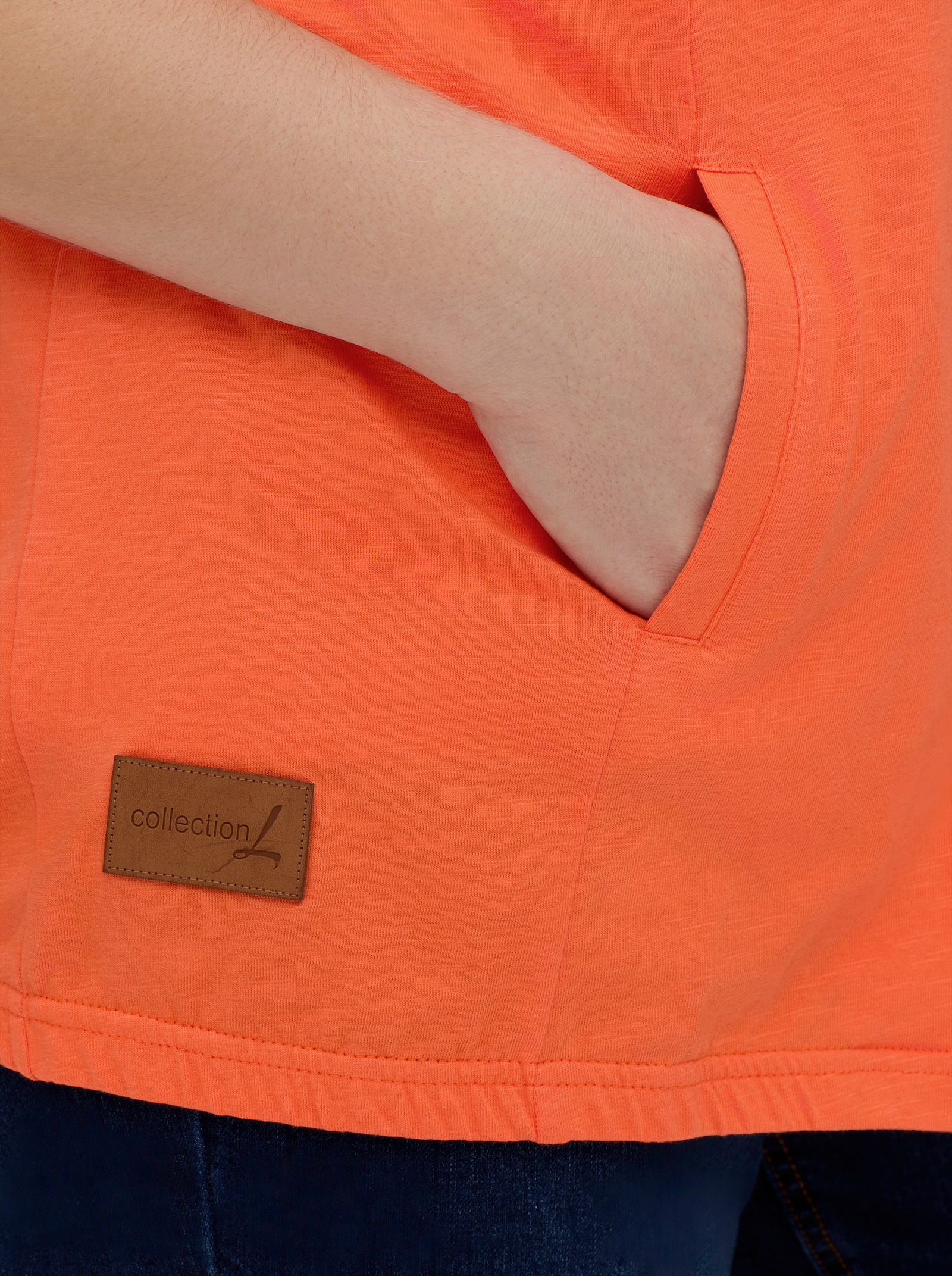 Sweatjacke mit Nahttaschen - orange