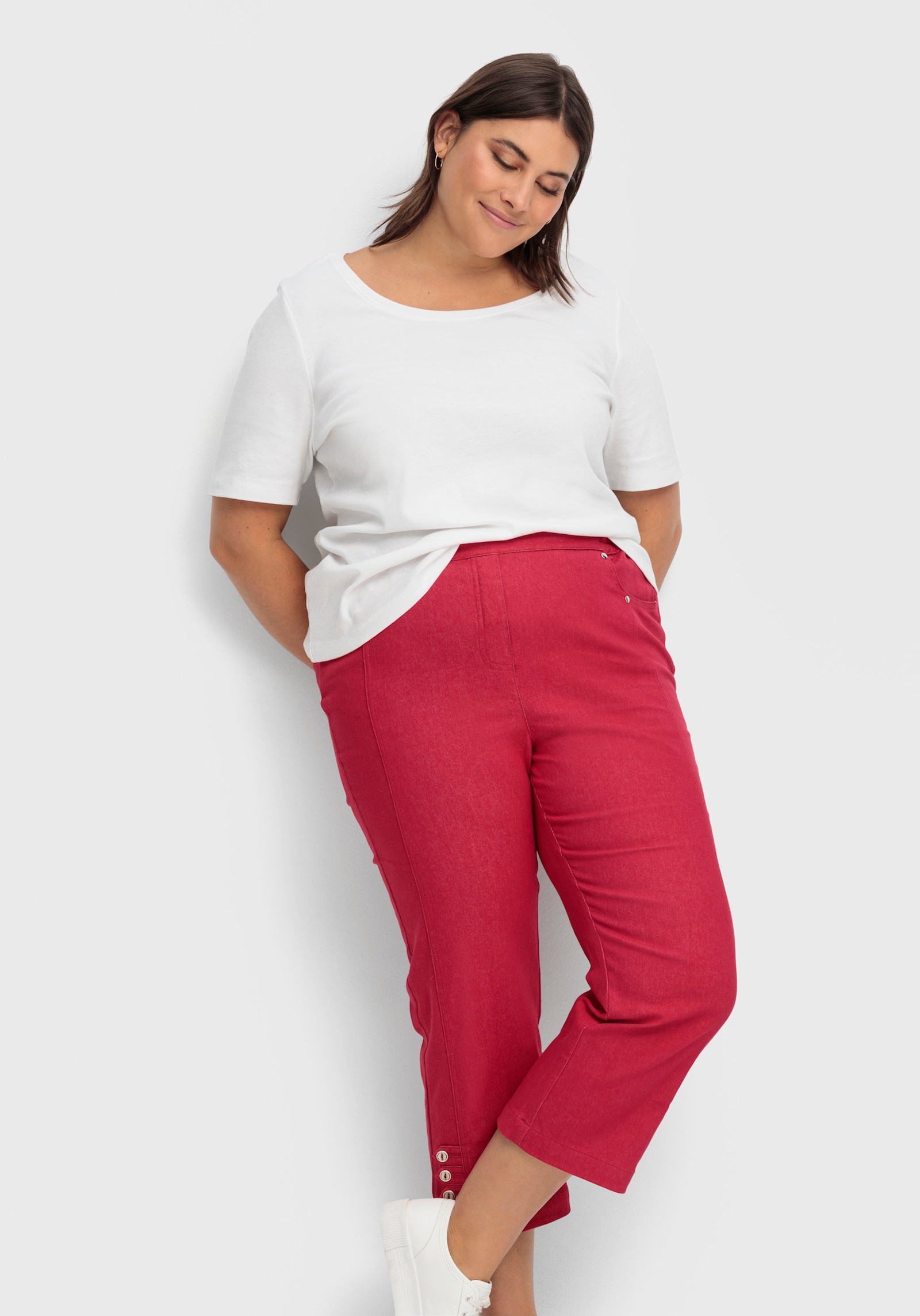 7/8-Jeans mit Zierriegel am Abschluss - rot