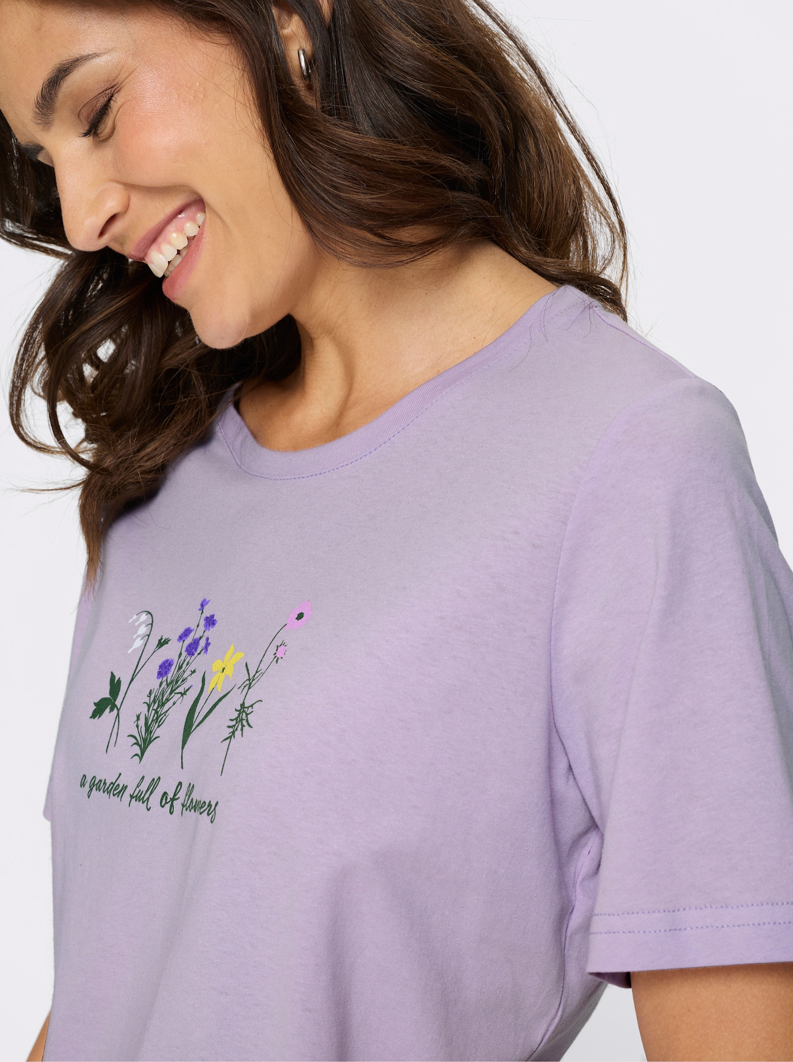 Rundhalsshirt mit platziertem Druck - flieder-bedruckt