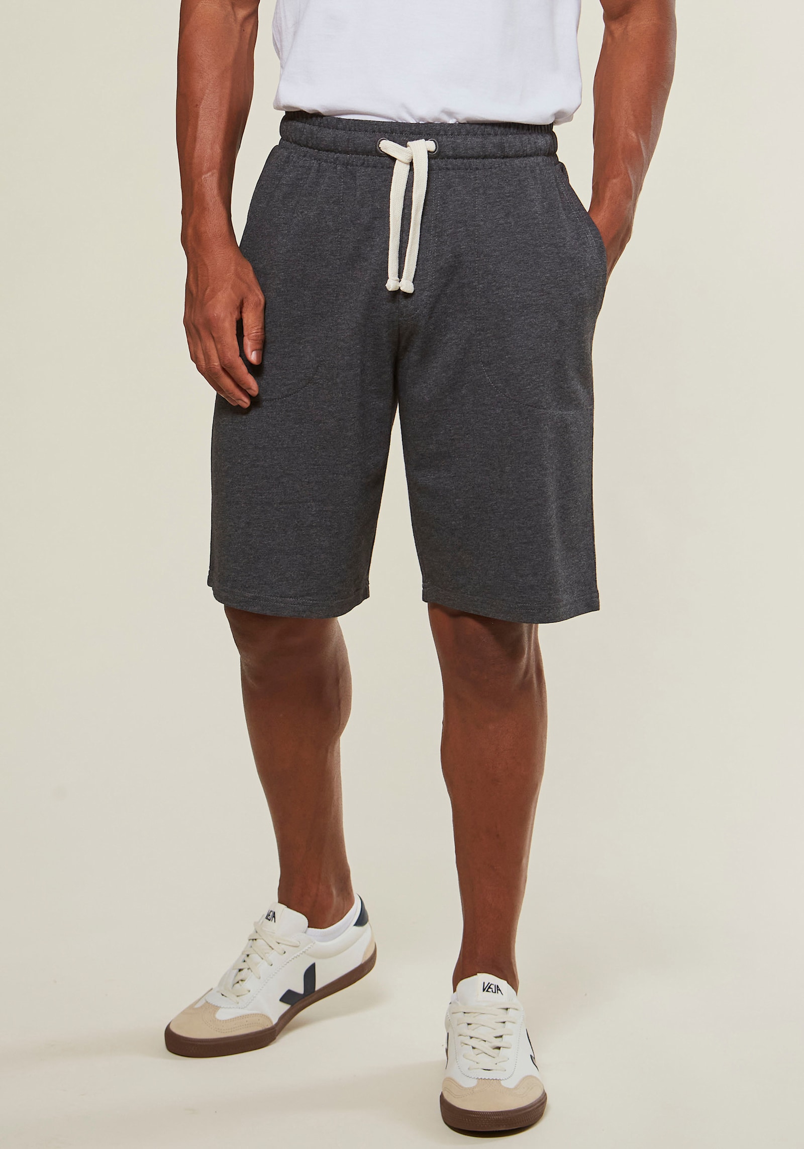 KangaROOS Sweatshorts - anthrazit-meliert
