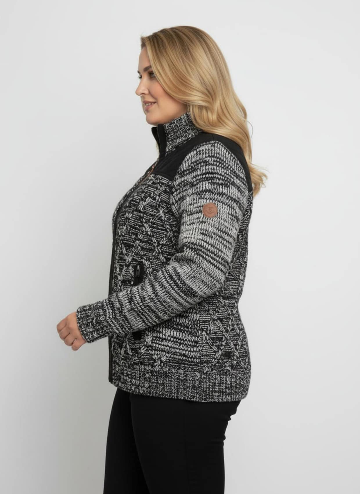 Strickjacke , hinten glatt gestrickt - schwarz-meliert