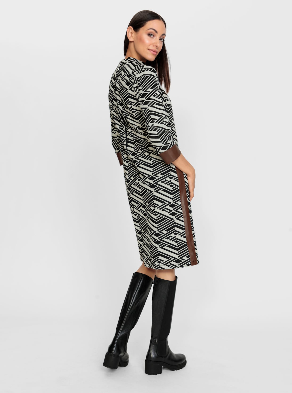 heine Jersey jurk - zwart/champagne gedessineerd
