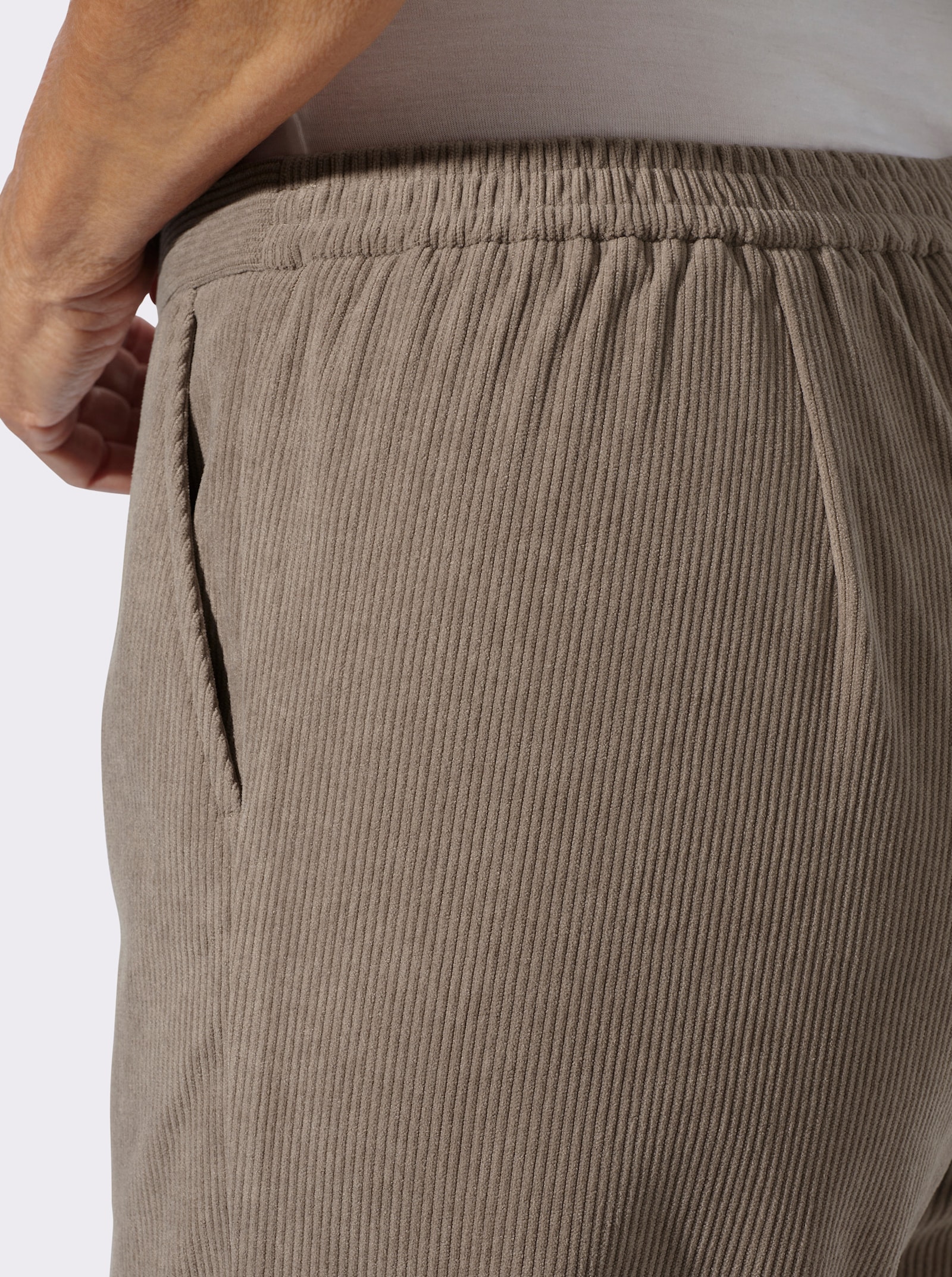 Cordhose in Schlupfform - taupe
