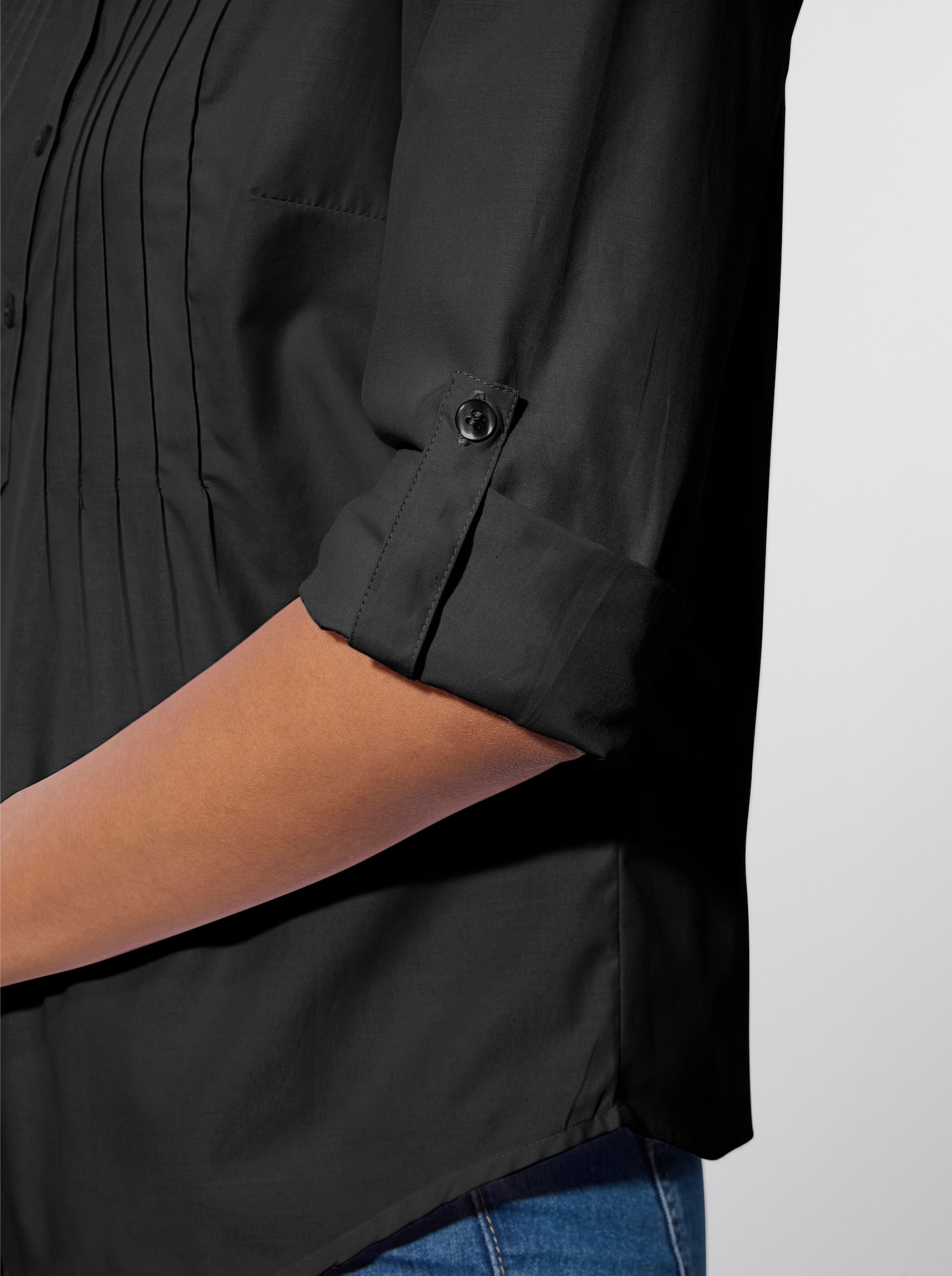 Hemdbluse mit krempelbaren Ärmeln - schwarz
