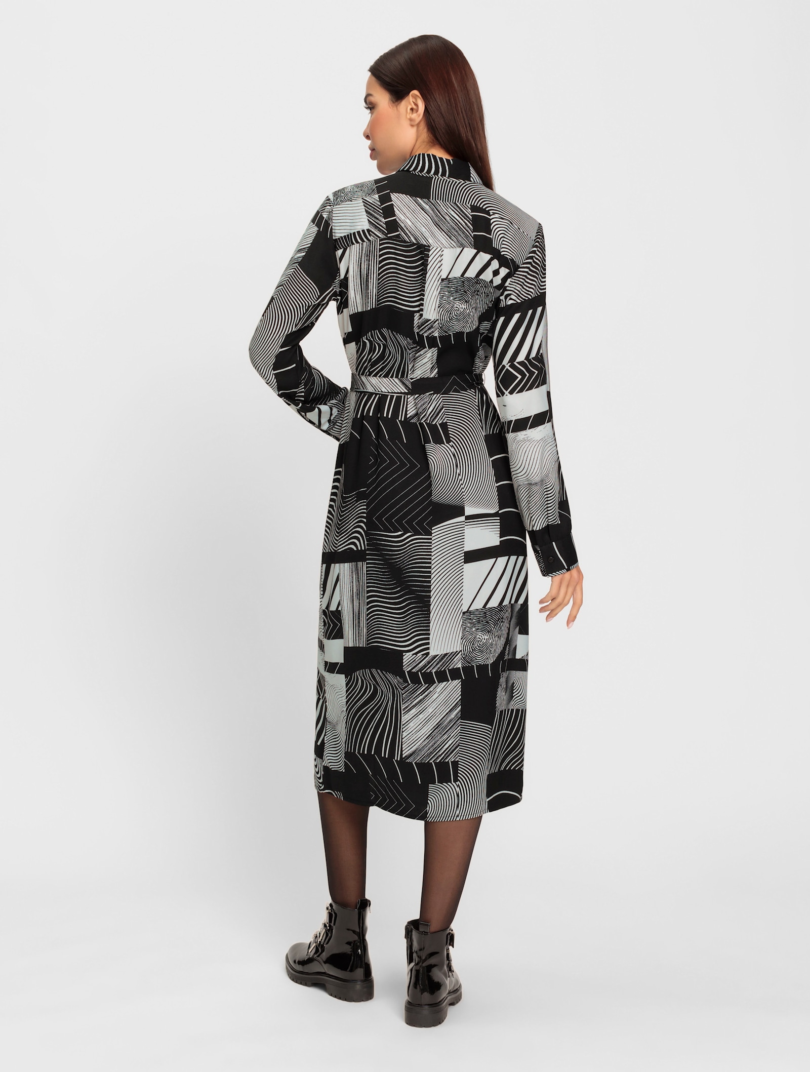 heine Druckkleid mit Stoffgürtel - schwarz-ecru-bedruckt