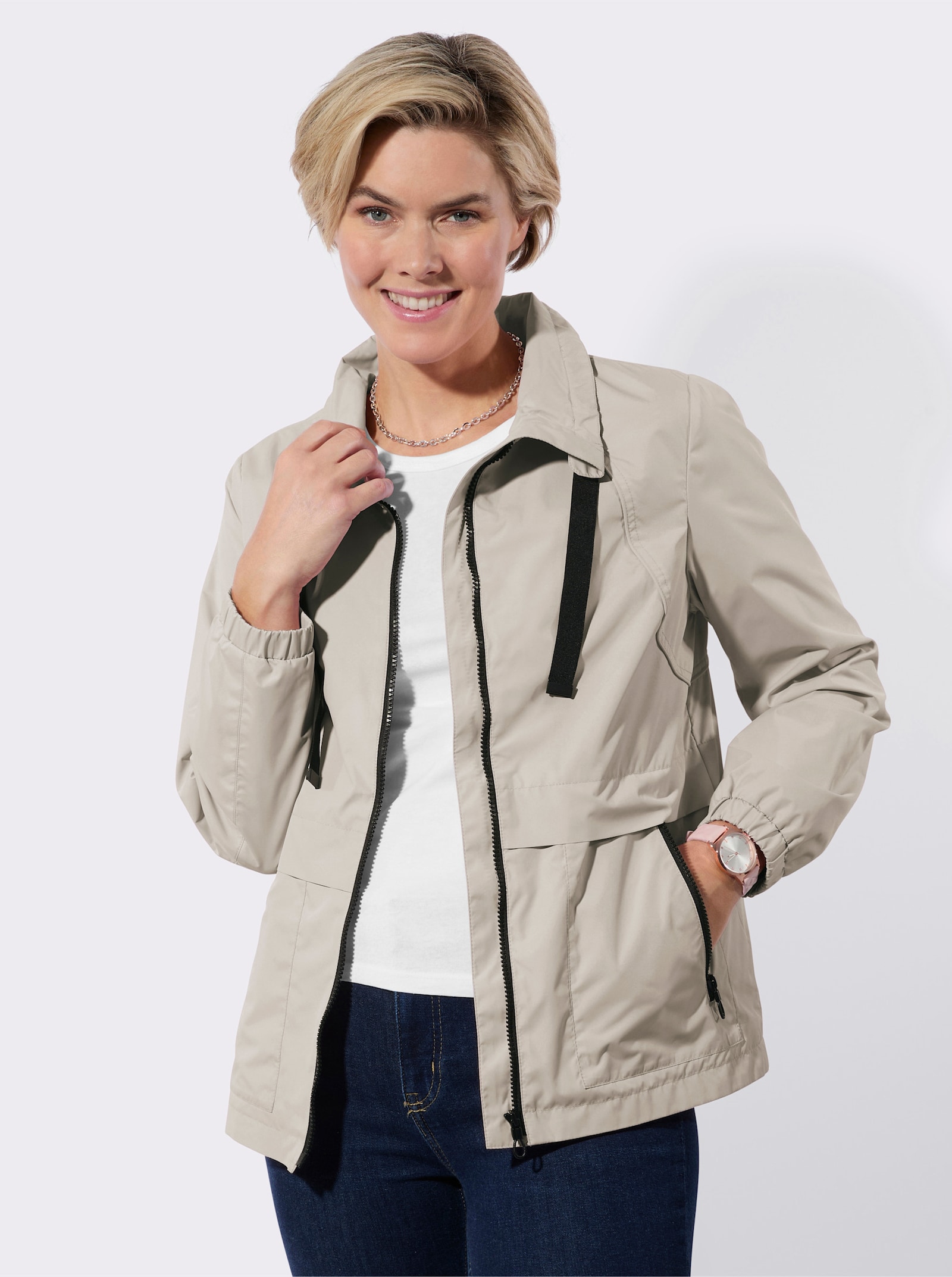 Übergangsjacke mit Kontrasten - sand