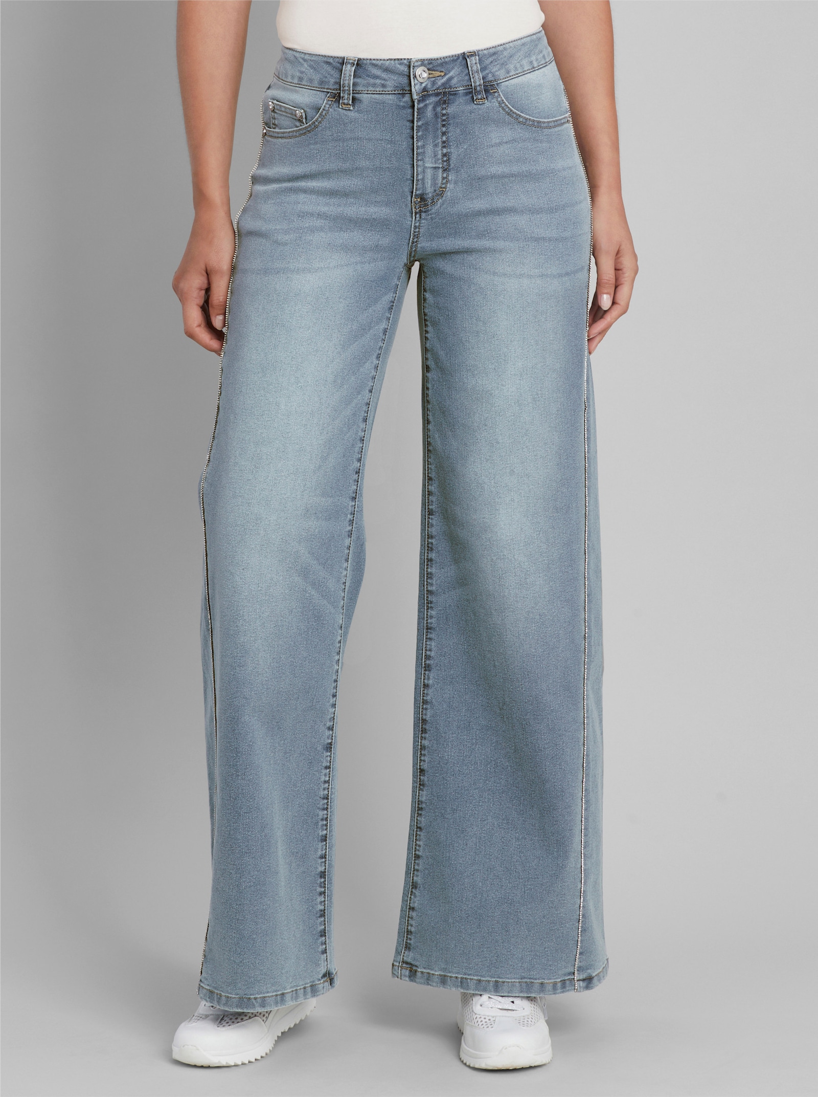 heine 5-Pocket-Jeans mit Glitzersteinchen - blue-bleached