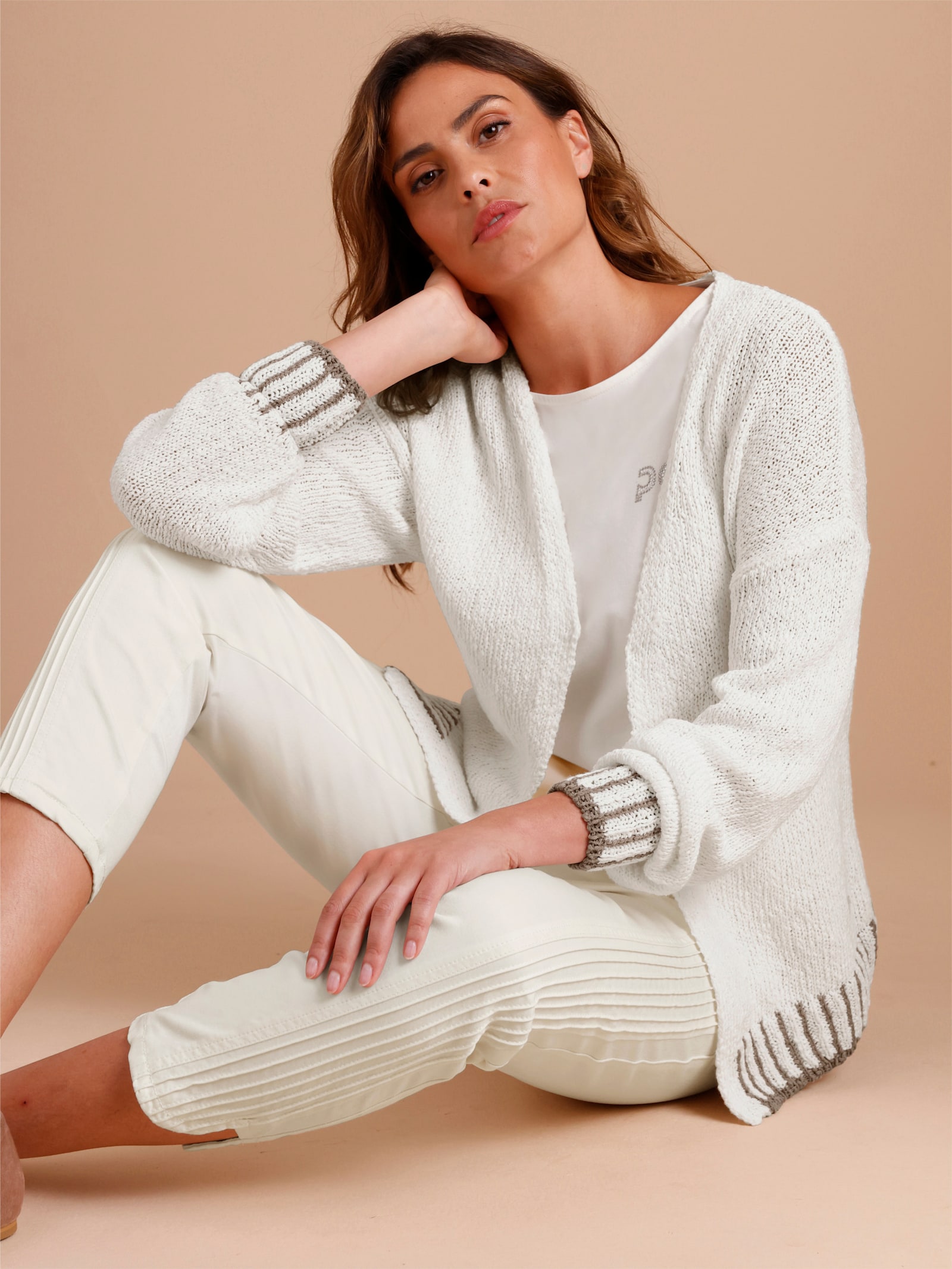 CREATION L PREMIUM Strickjacke mit Kontrast-Streifen - ecru