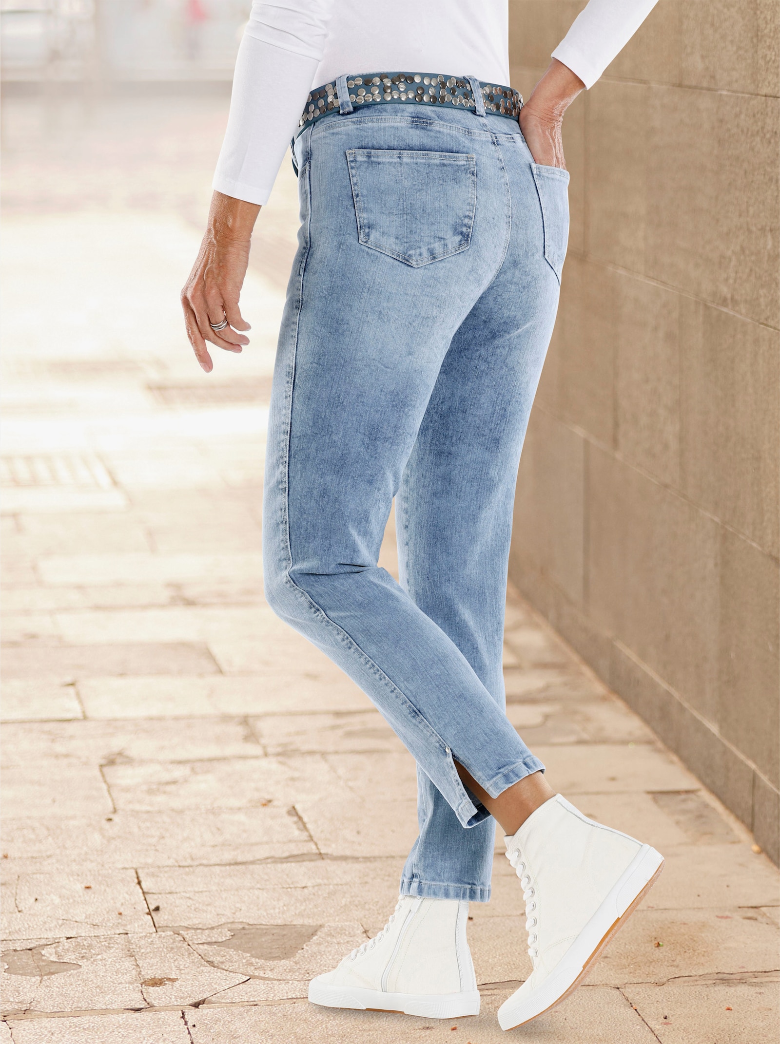 heine Jeans mit kleinen Seitenschlitzen - bleached