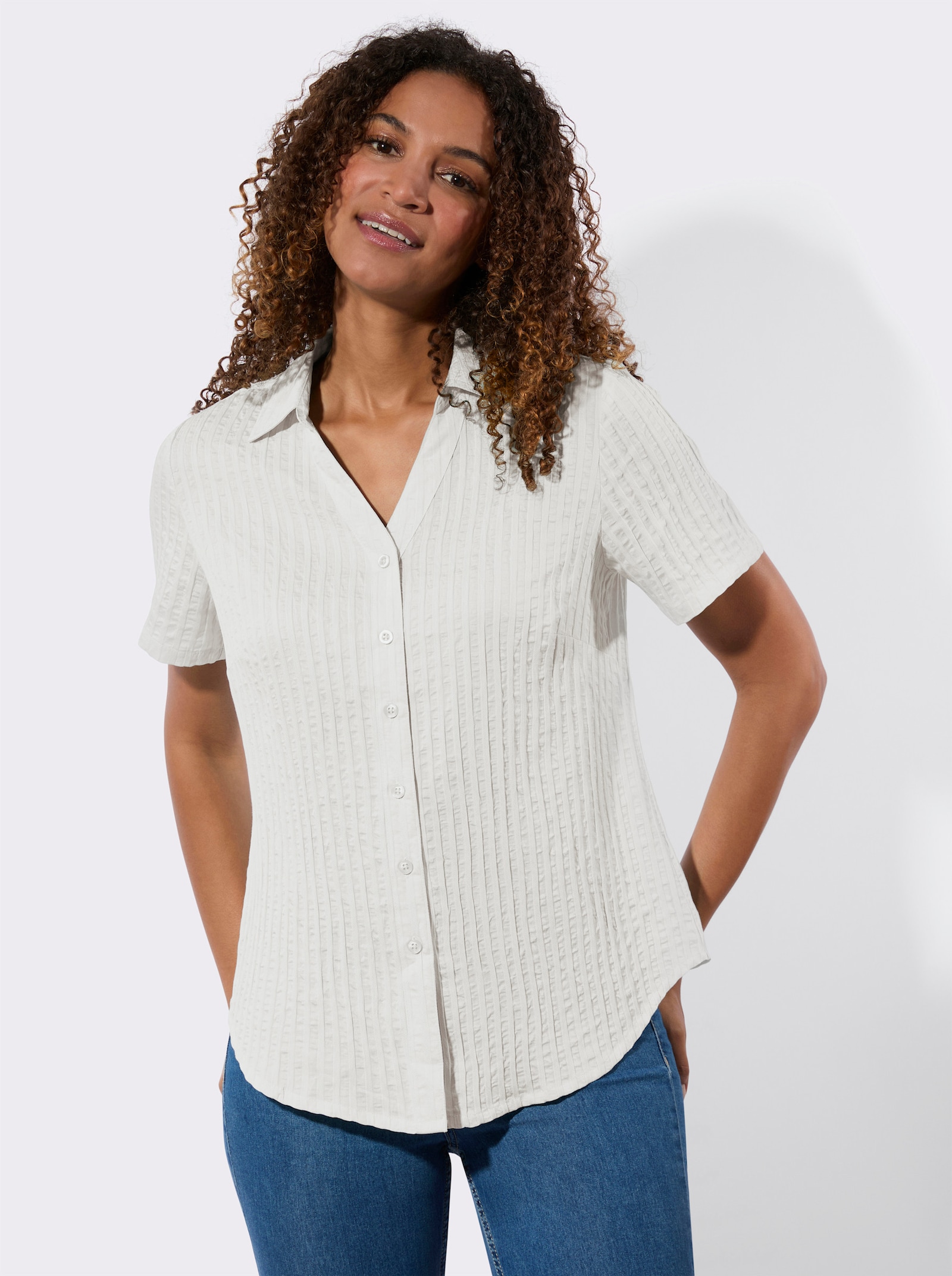 Hemdbluse mit weitegebender Falte hinten - weiß-gestreift