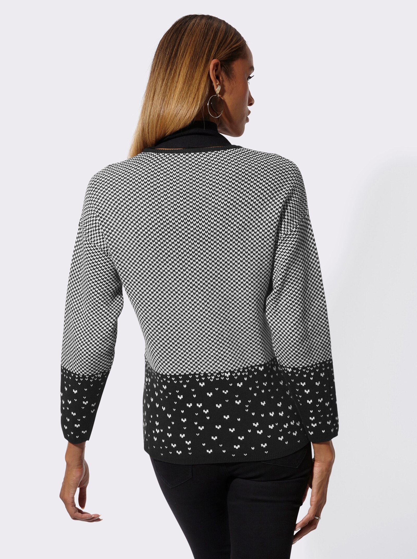 Langarm-Pullover mit abnehmbaren Schal - schwarz-ecru-gemustert