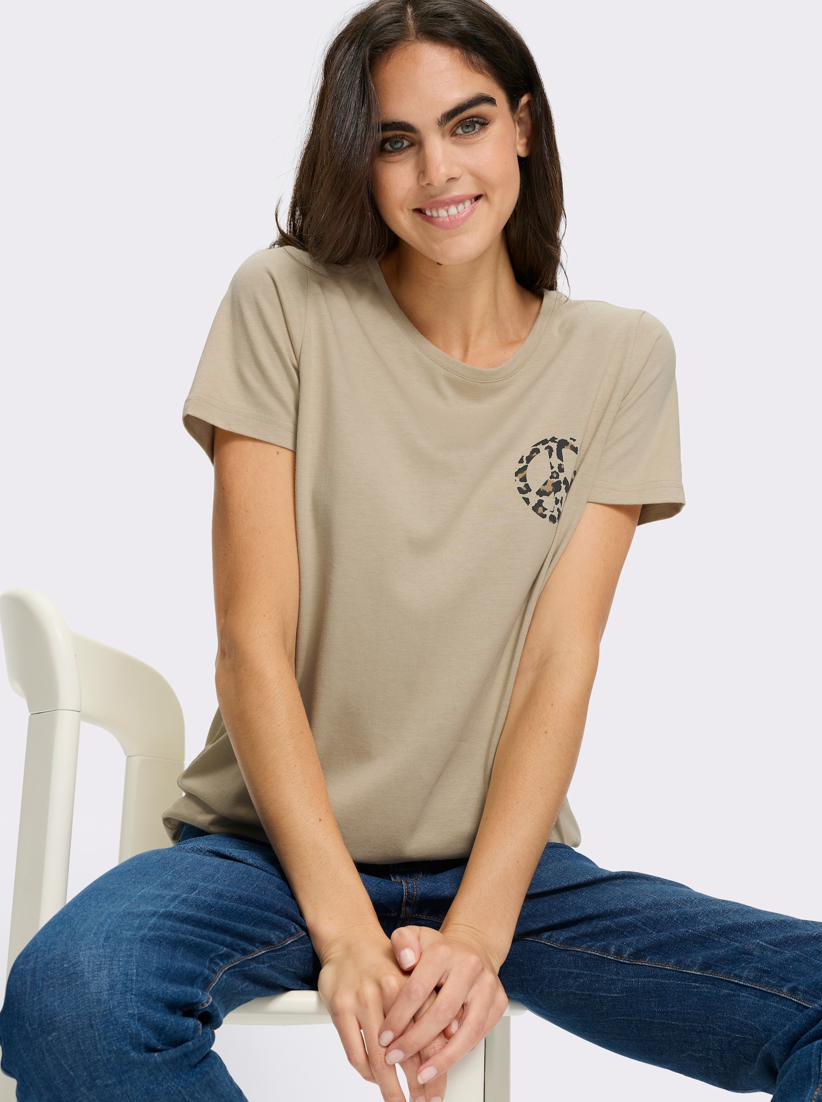 heine Shirt mit Leo-Dessin - sand