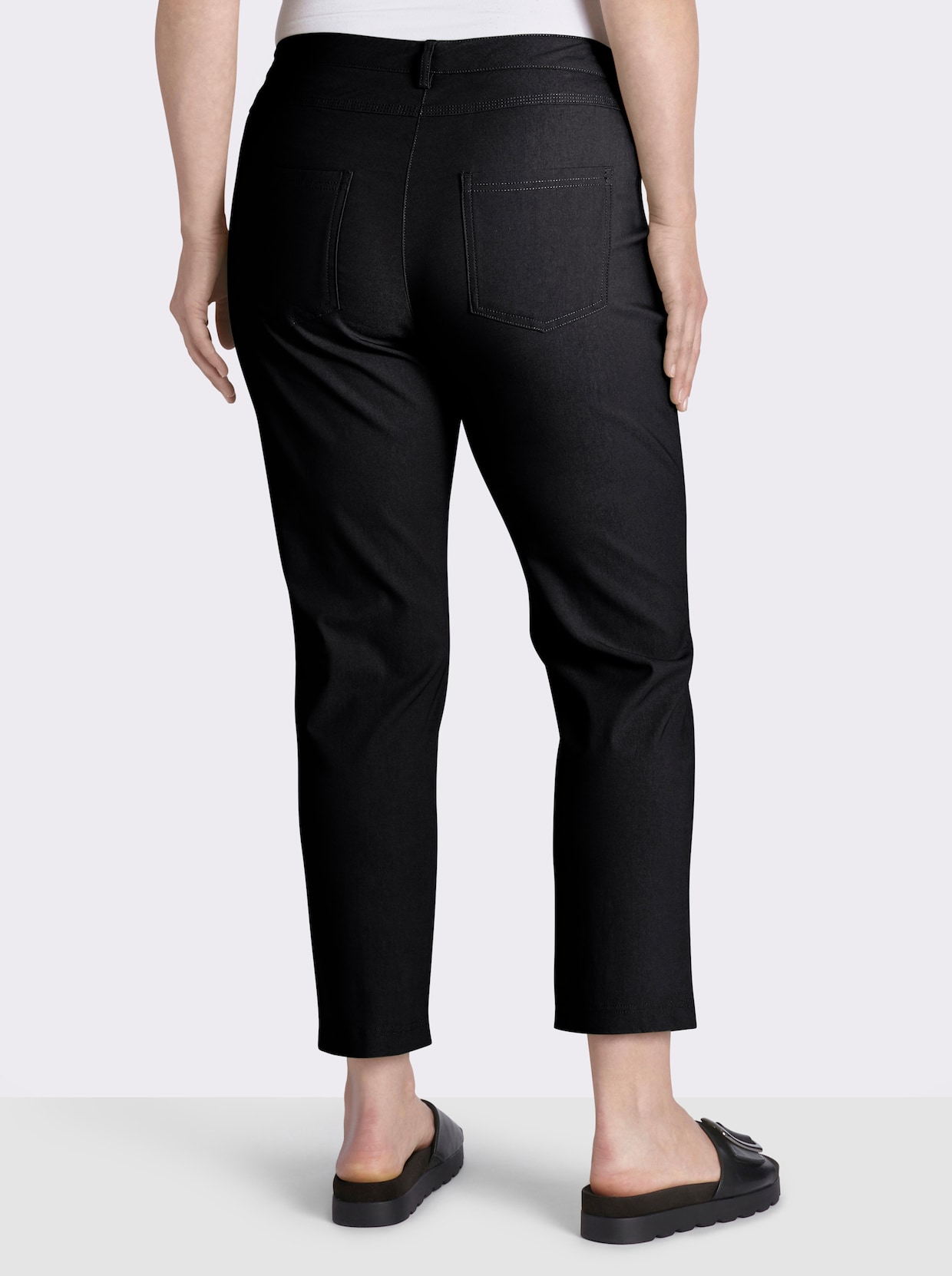 Bengalinhose mit aufgesetzten Gesäßtaschen - schwarz