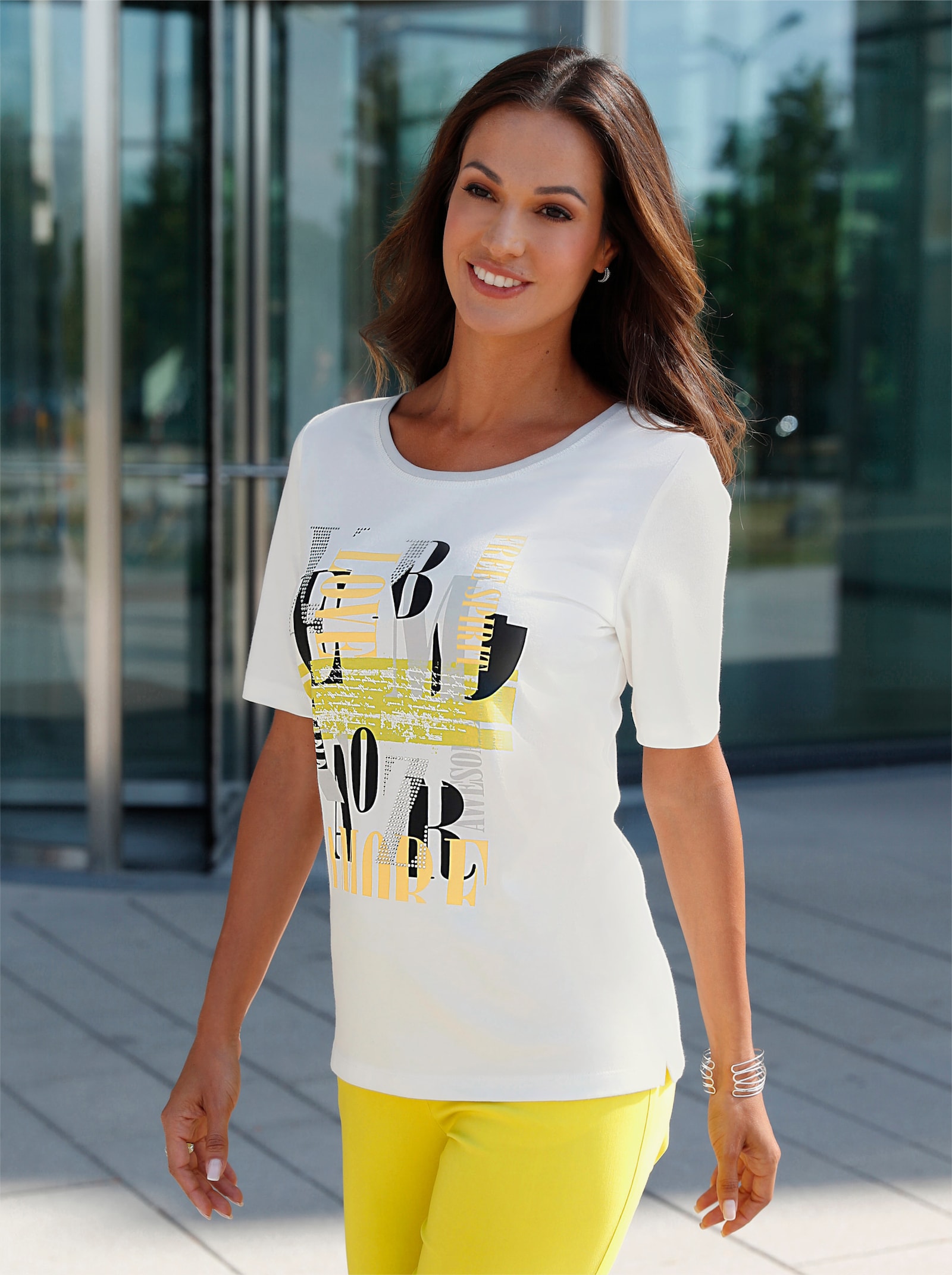 Shirt met korte mouwen en zilverkleurige siernaden - ecru/limoen bedrukt