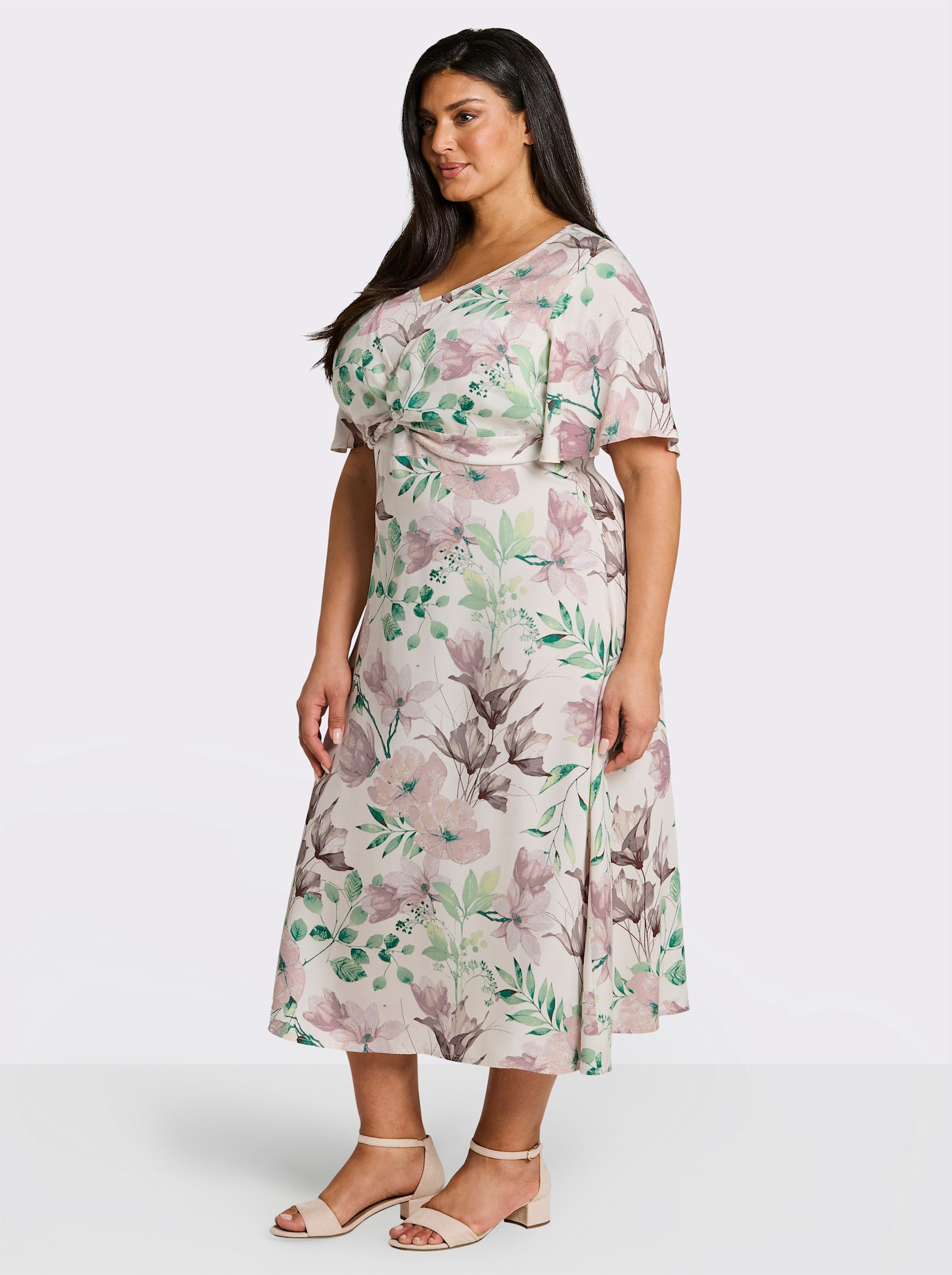 sheego Blumenkleid mit Flügelärmeln und Knotendetail - champagner-puder-bedruckt