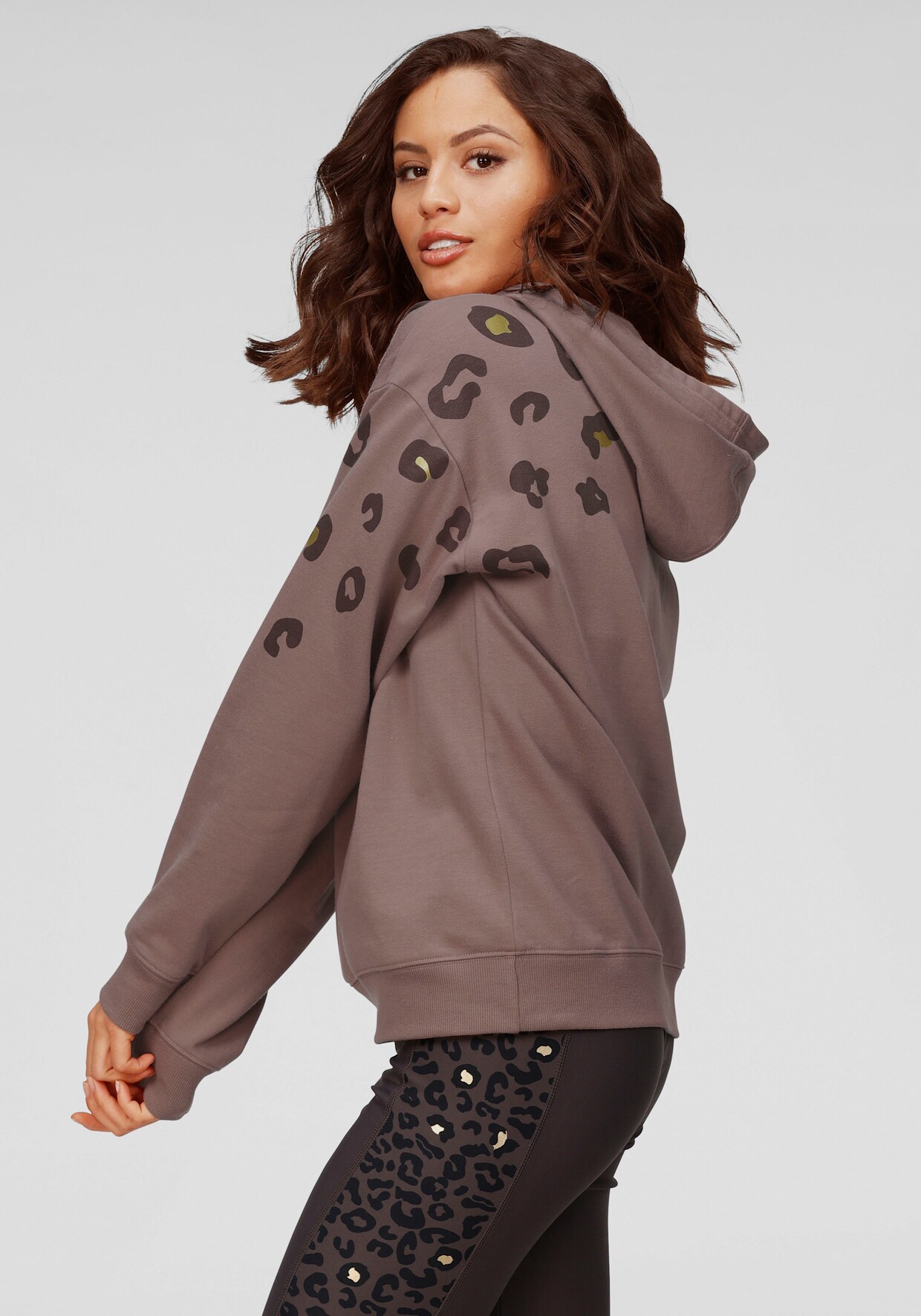 Bench. Kapuzensweatshirt - nougat-leo