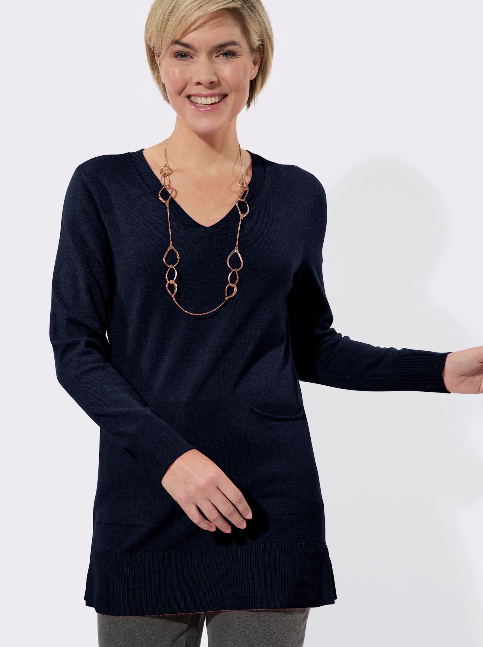 Longpullover mit V-Ausschnitt - marine