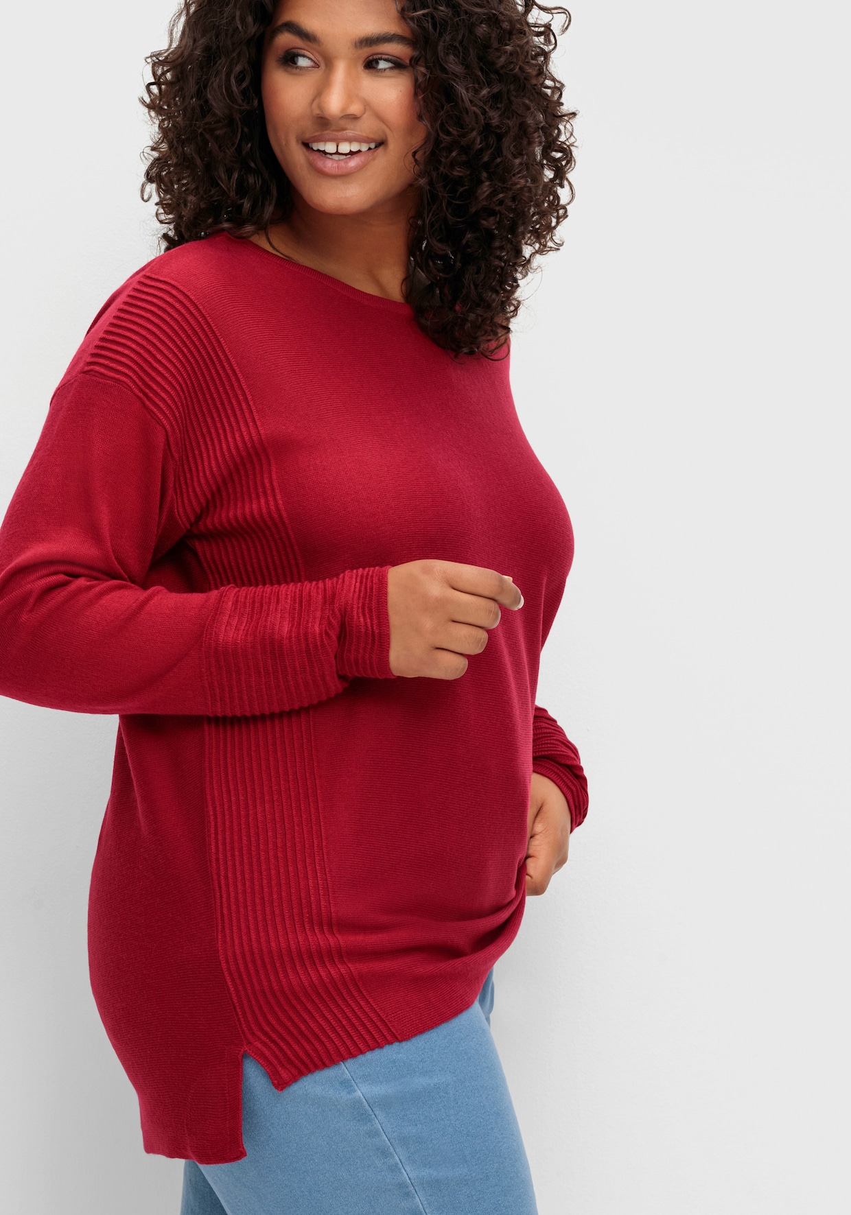 Rundhalspullover mit Ripp-Details - rot