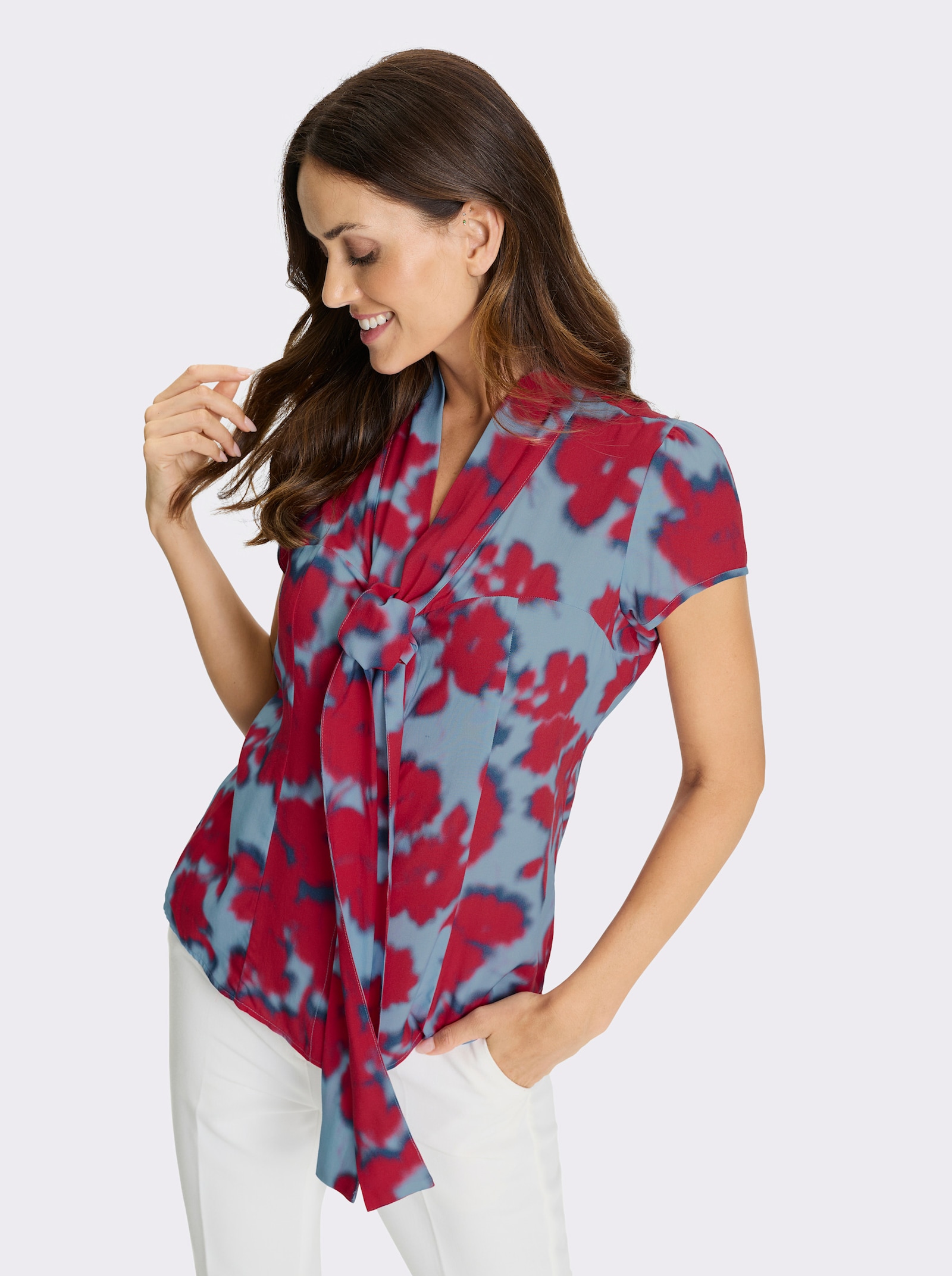 heine Kurzarm-Bluse mit Schluppe - erdbeere-eisblau-bedruckt