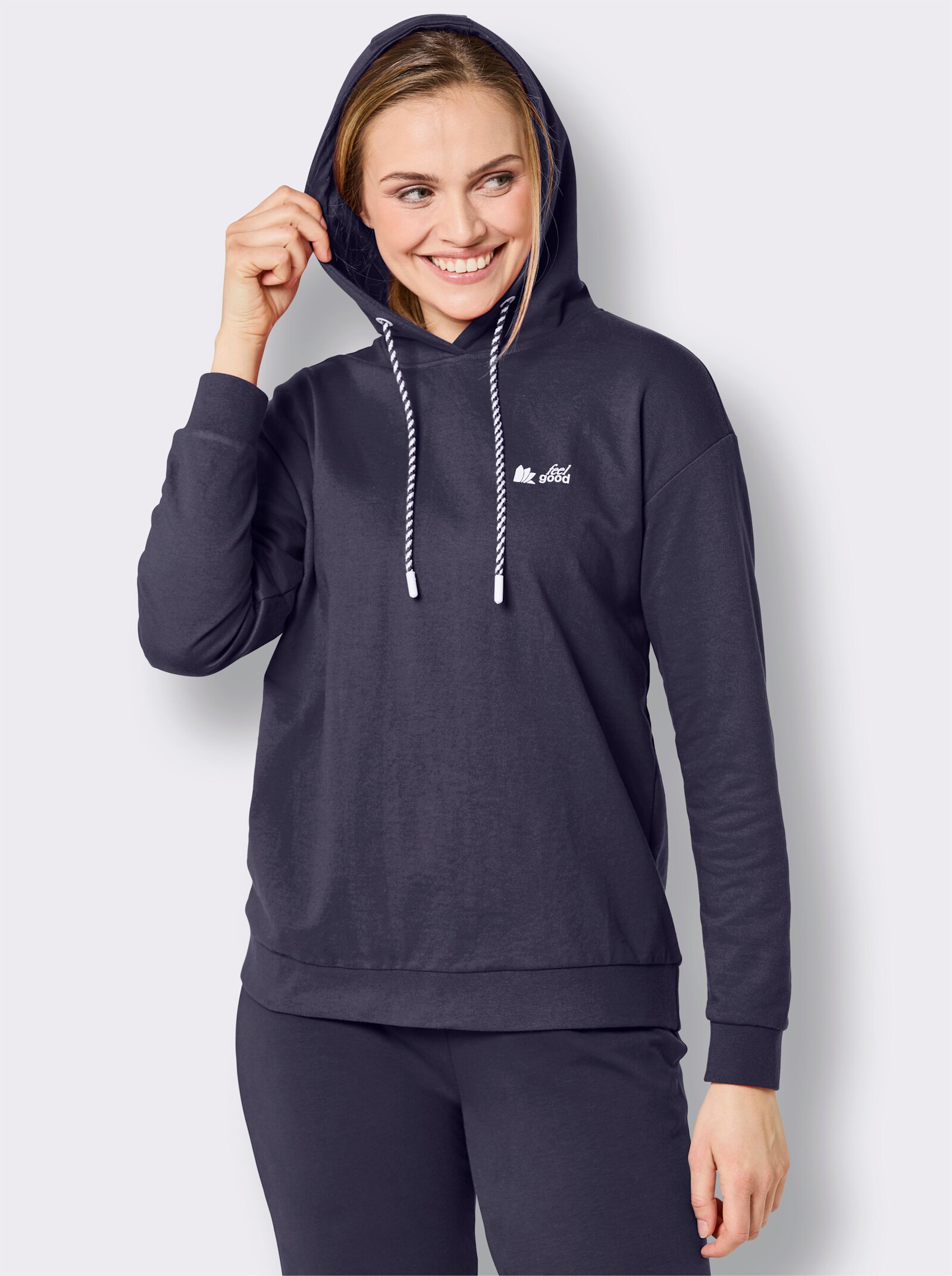 Sweatshirt mit überschnittenen Schultern - marine-weiß