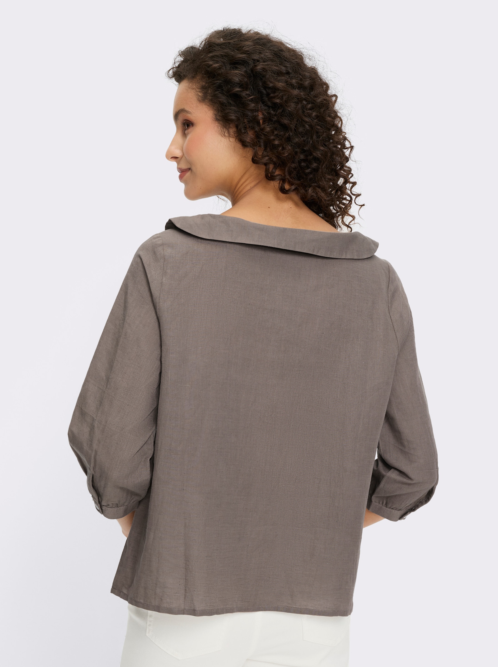 heine Leinenbluse mit Bubi-Kragen - dunkeltaupe