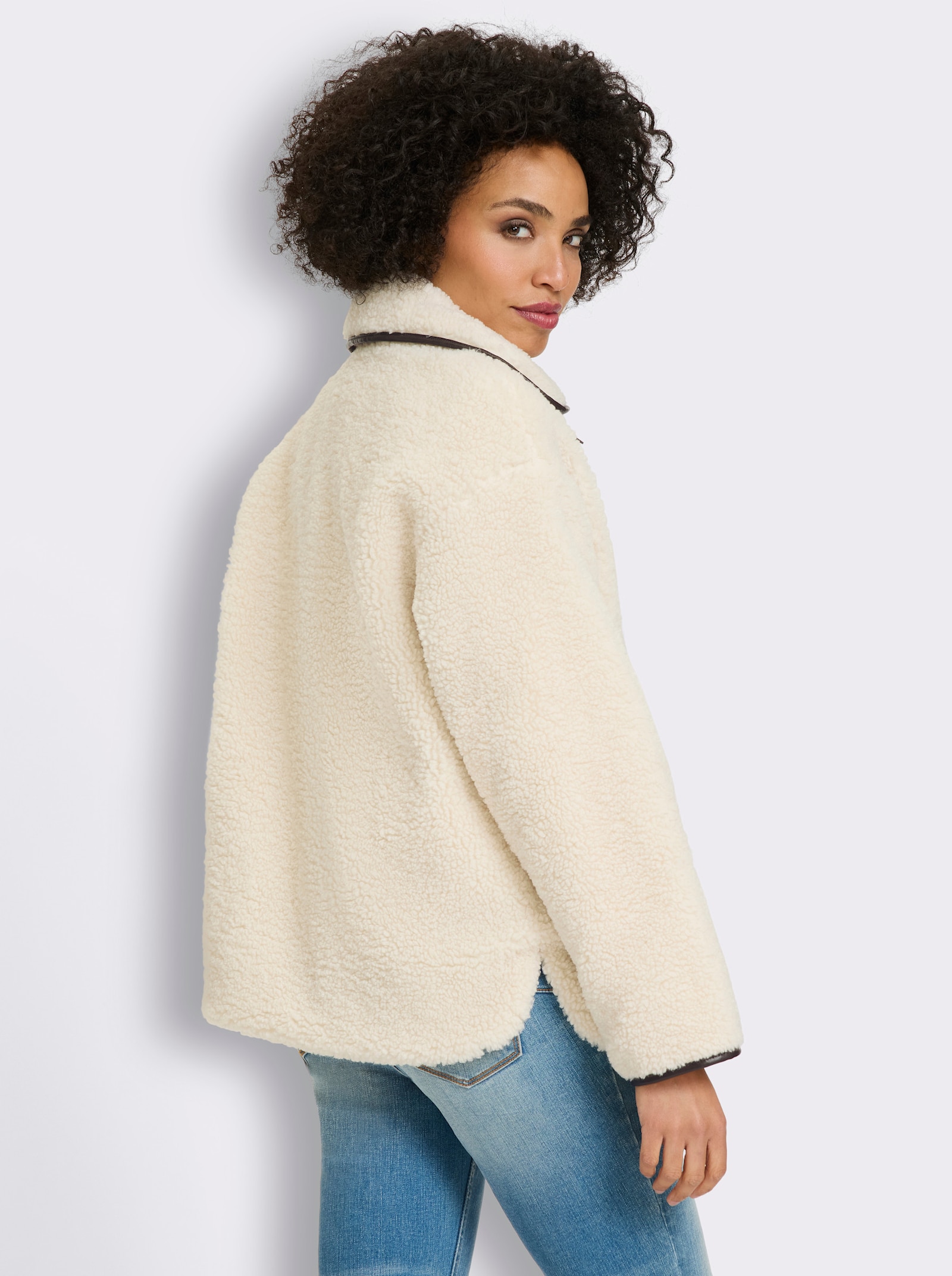 heine Teddyjacke mit Knebelknöpfen - champagner