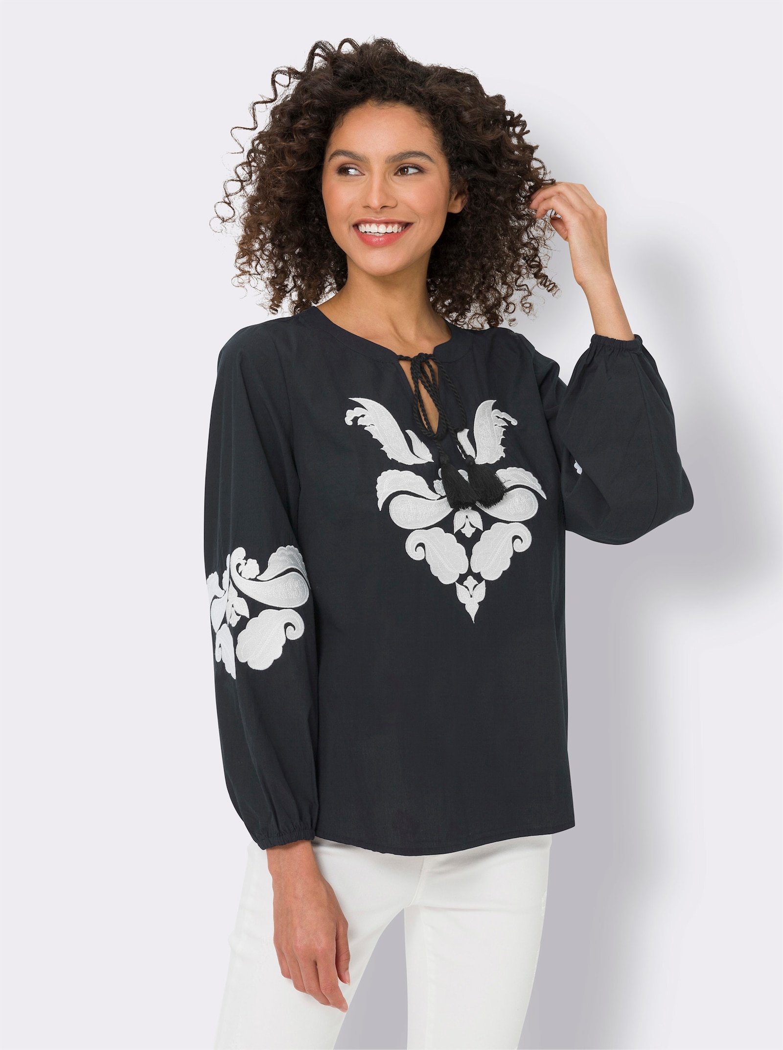 heine Schlupf-Bluse mit Ornament-Applikation - schwarz-weiß